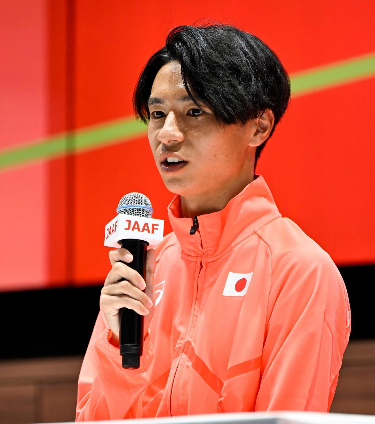 パリ五輪マラソン日本代表内定選手会見に登壇した男子代表の赤崎（提供：日本陸連／フォート・キシモト）