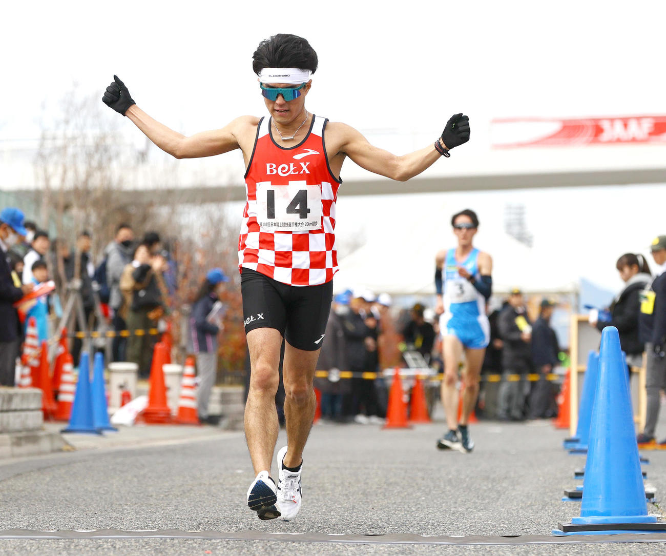 2月、日本選手権の男子20キロ競歩で2位に入った浜西諒