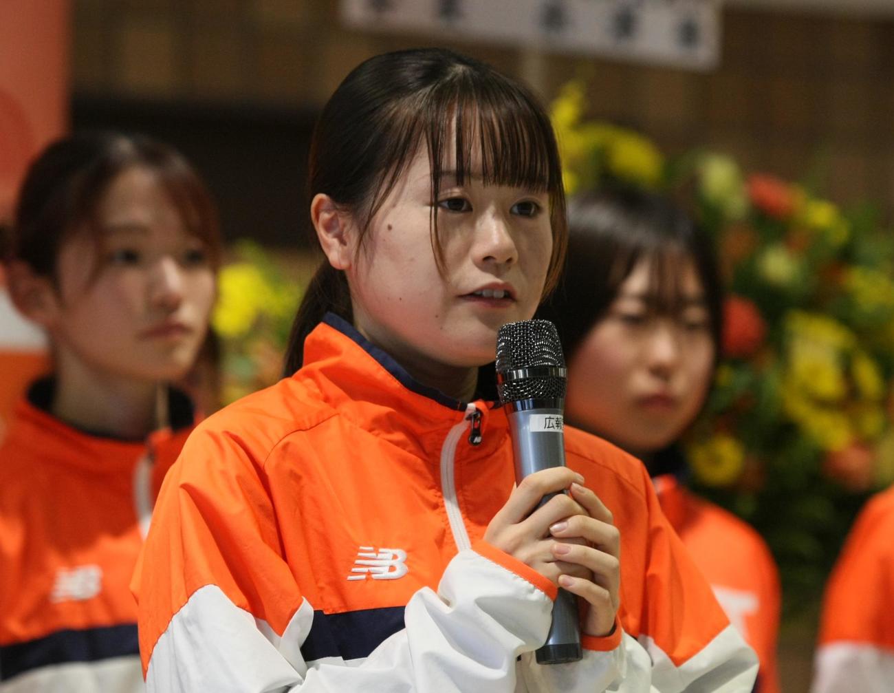 富士山女子駅伝へ向けた壮行会に出席した拓大・門脇主将（撮影・藤塚大輔）