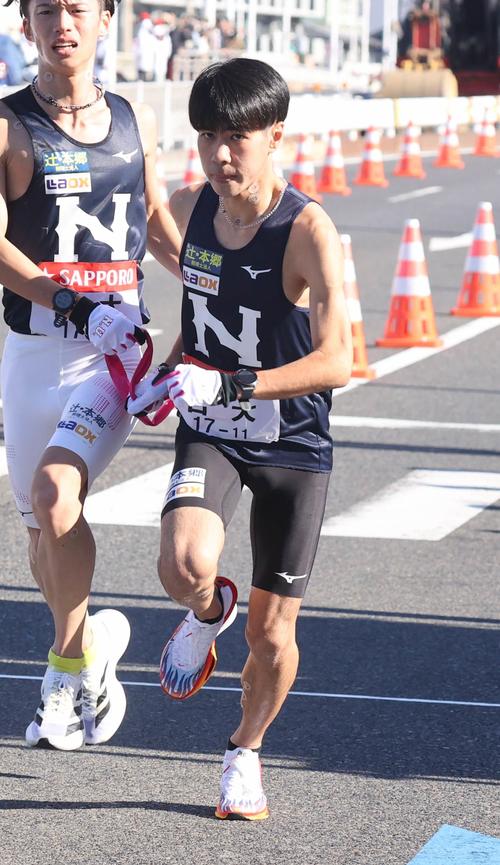 第101回箱根駅伝　往路　日大4区の大仲竜平（代表撮影）