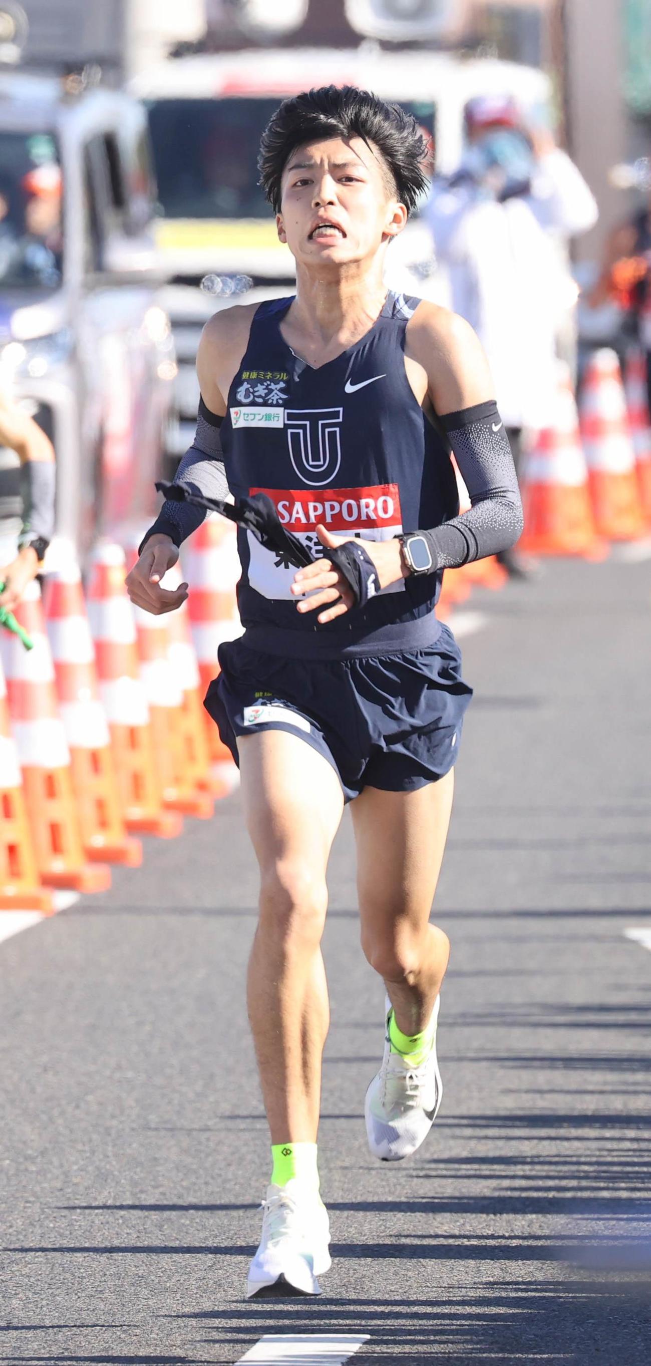 東洋大3区の迎暖人（代表撮影）