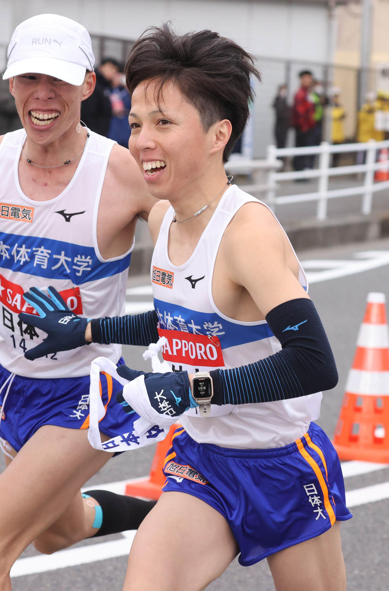 力走する日体大8区分須尊紀（代表撮影）