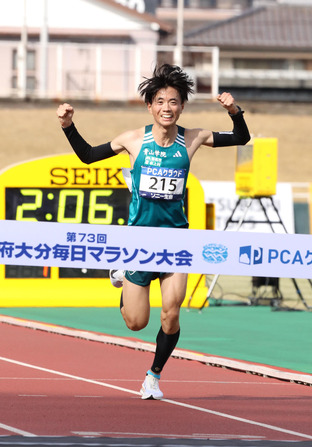 総合2位、日本人1位でゴールする若林宏樹（撮影・鬼束羽瑠菜）