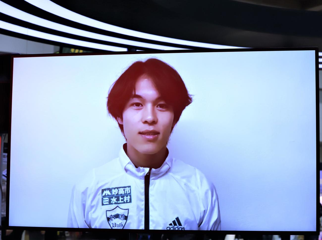 東京マラソンへ向けたトークイベントにVTRで登場した青学大・太田蒼生（撮影・藤塚大輔）