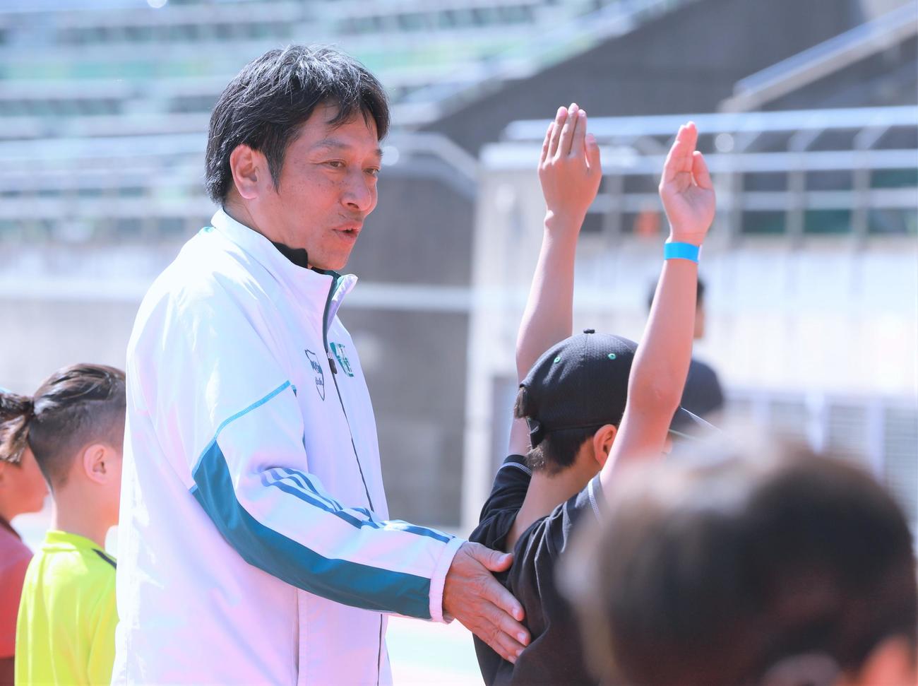 都内で陸上教室「レッツ青トレ！　ランニング教室with青学駅伝部」に参加した青学大・原晋監督（撮影・藤塚大輔）