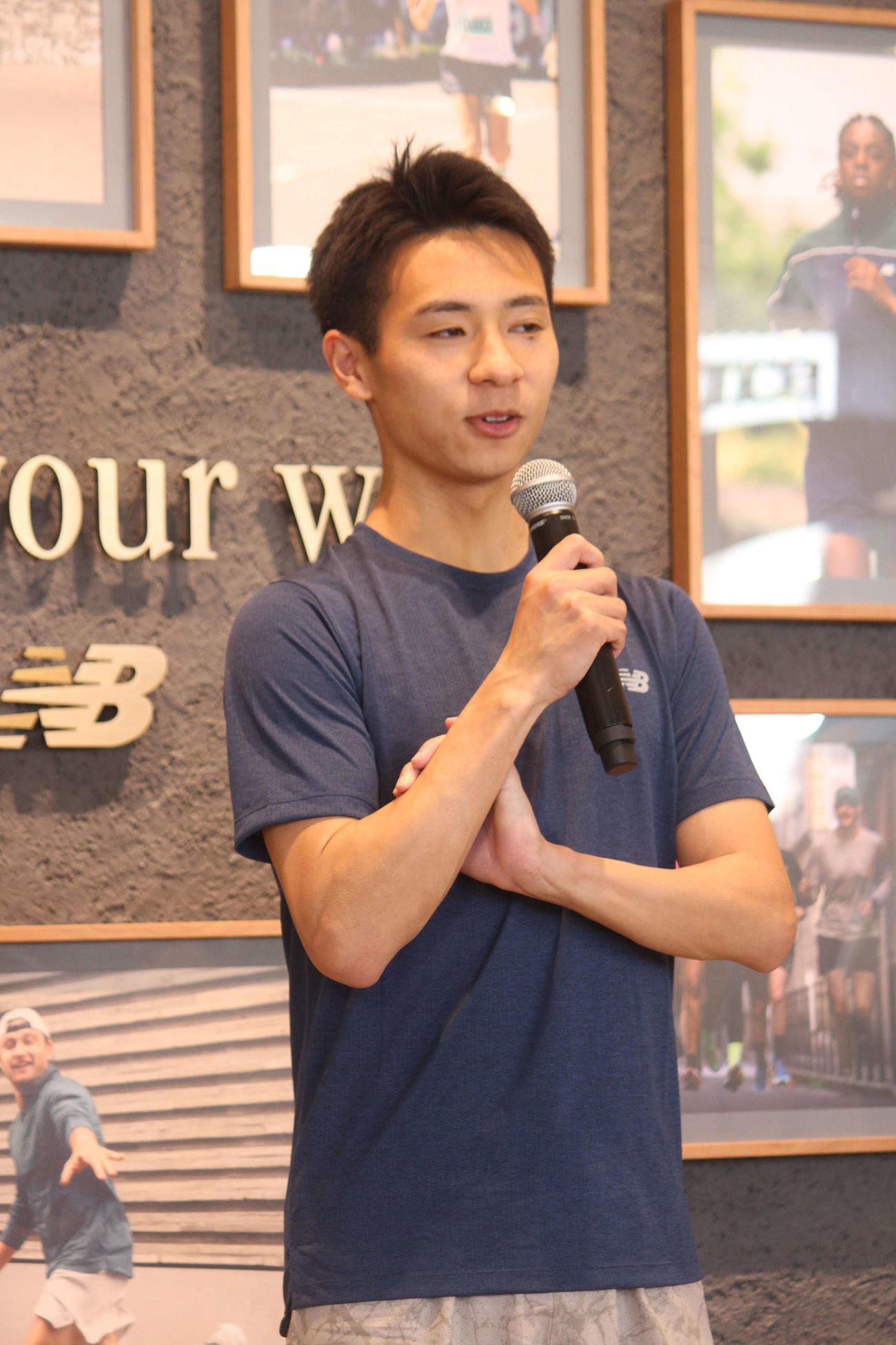 ニューバランス社の新店舗イベントに参加した赤崎