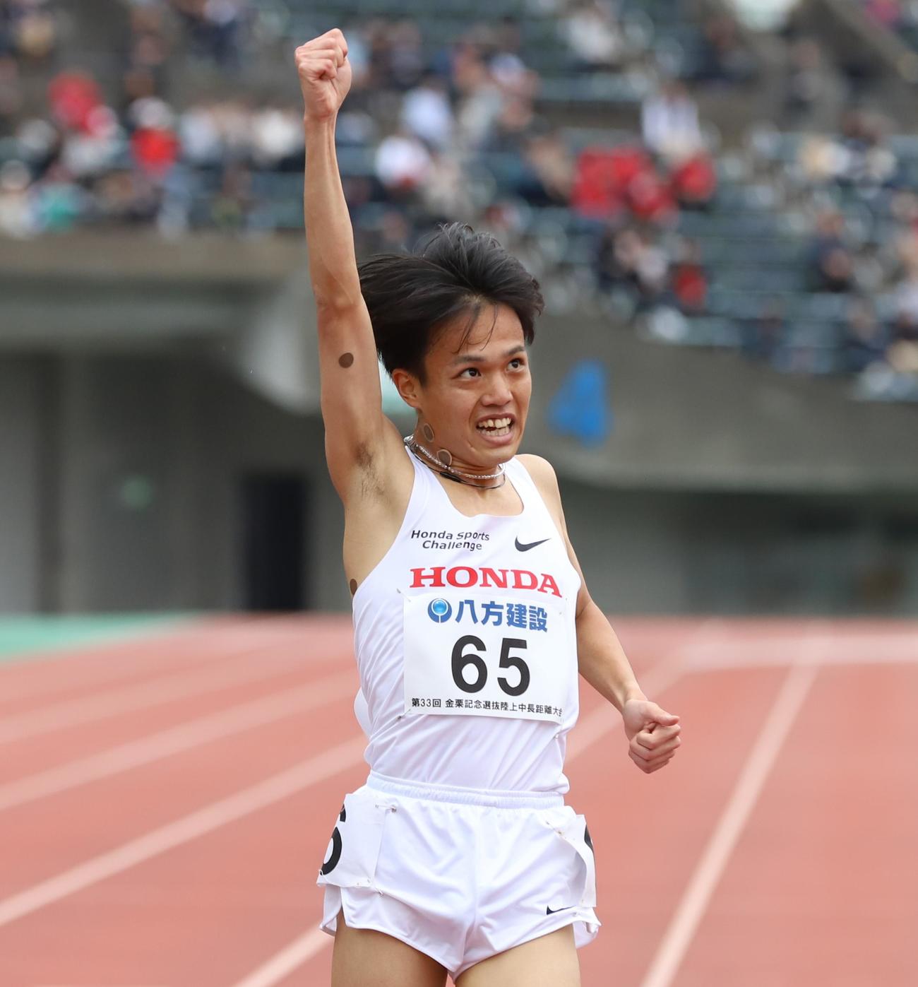 金栗記念選抜陸上中長距離大会　男子5000メートルで優勝した森凪也（撮影・藤塚大輔）