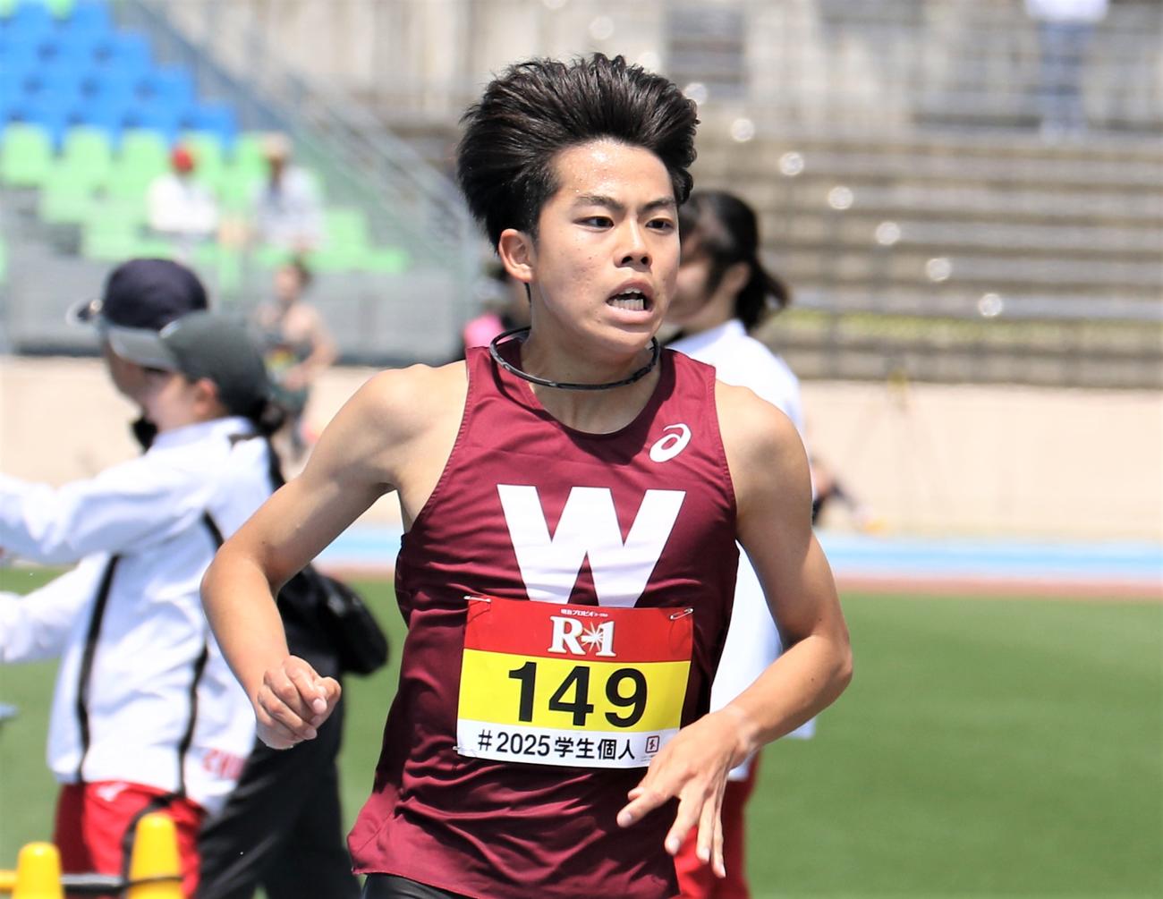 日本学生個人選手権　男子3000メートル障害決勝で力走する佐々木（撮影・藤塚大輔）