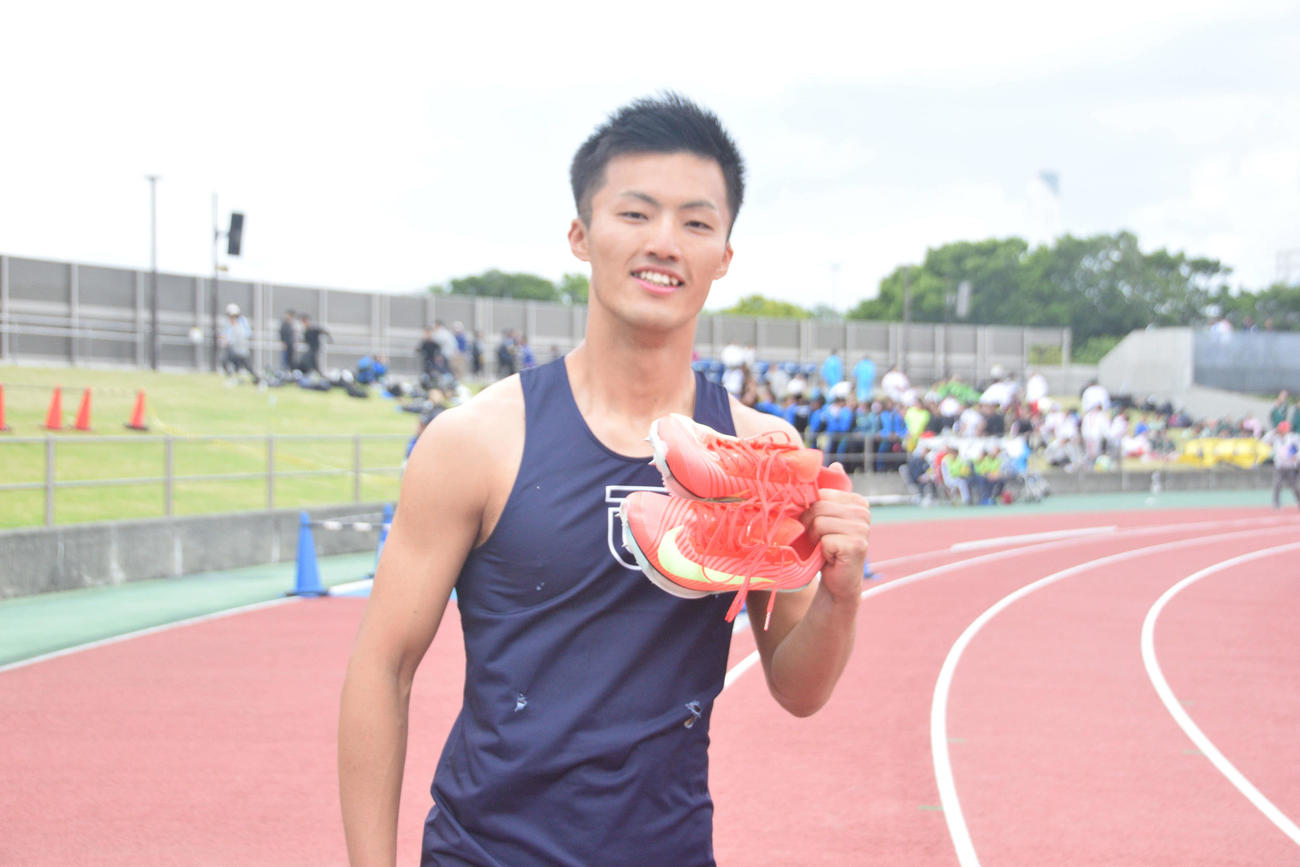 関東学生陸上競技対校選手権大会男子1部100メートル決勝　追い風参考ながら9秒95で優勝した東洋大・柳田（撮影・泉光太郎）