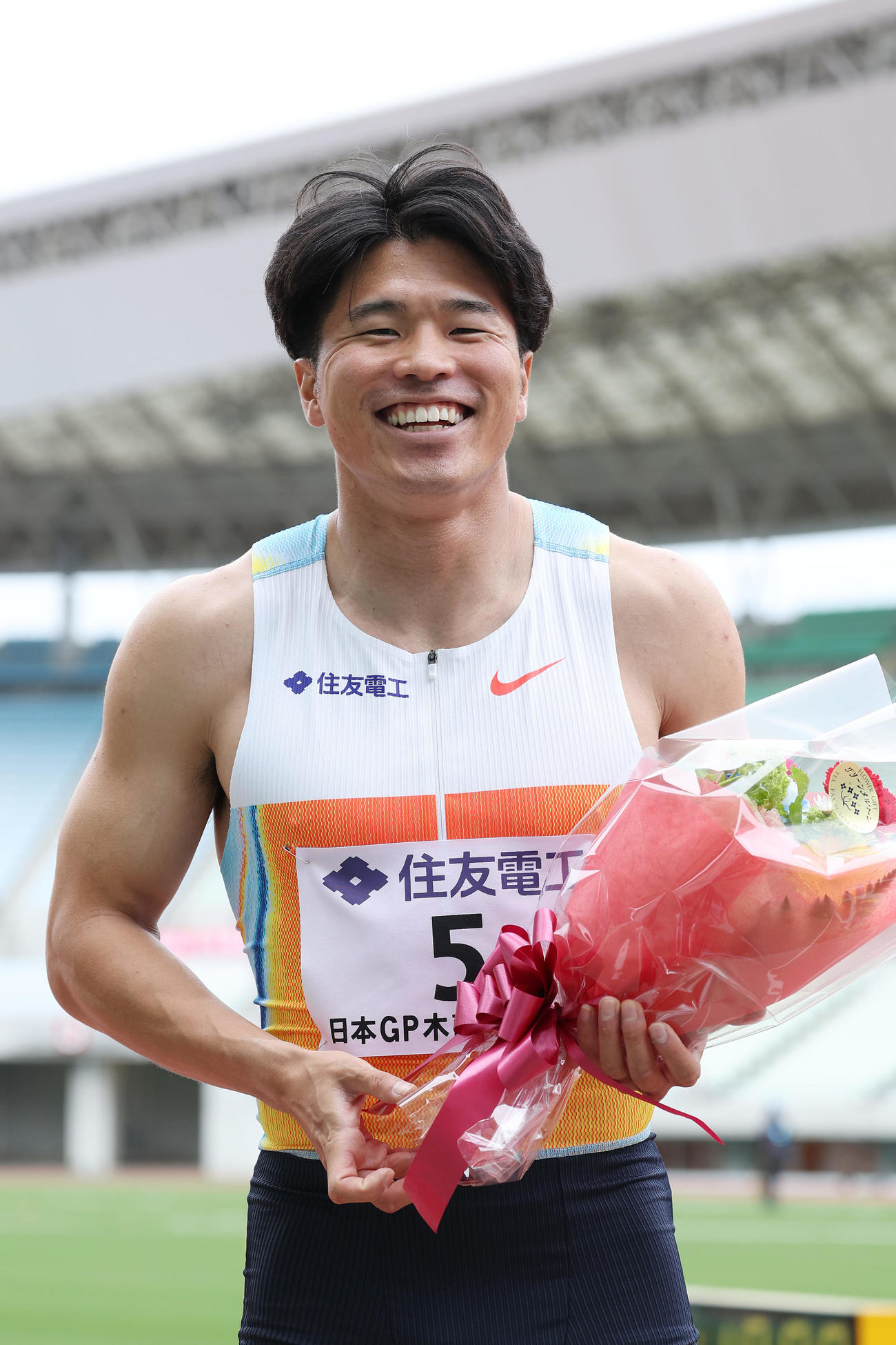 男子100メートルで優勝した小池（撮影・前田充）