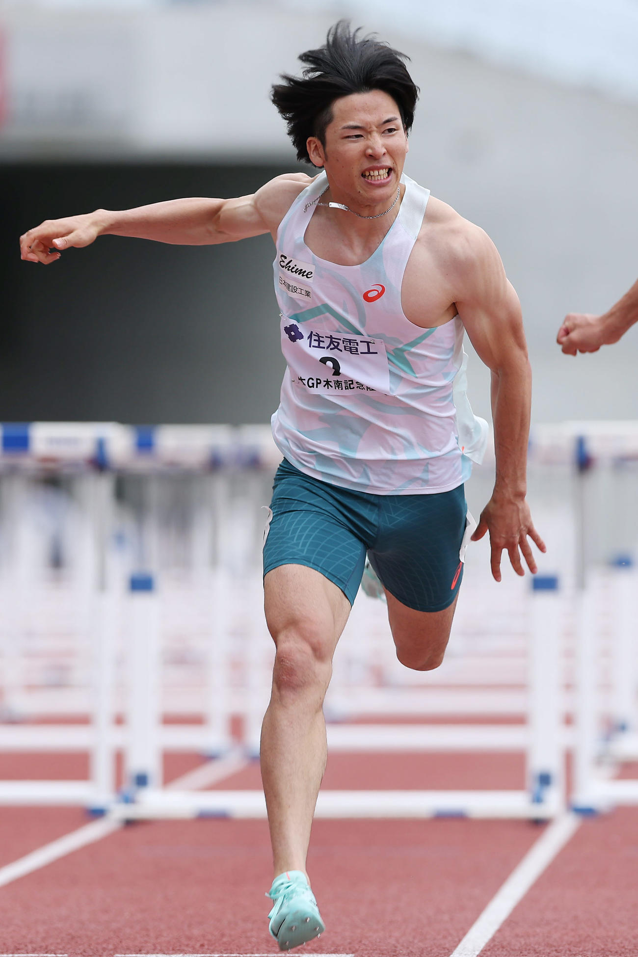 男子110メートル障害で2位となった野本（撮影・前田充）