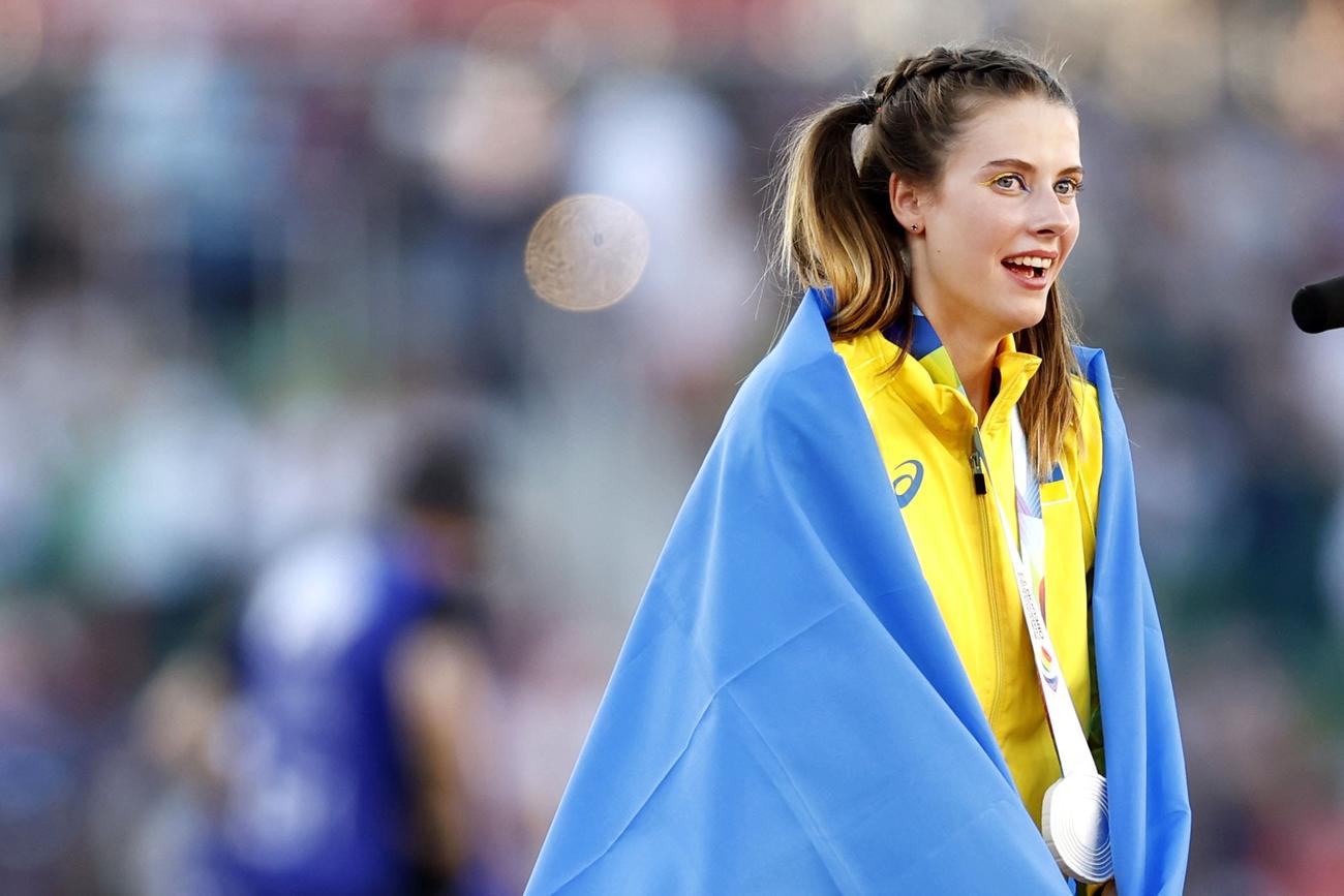 2022年7月19日、世界陸上選手権　第5日　女子走り高跳び決勝　2位のウクライナのヤロスラワ・マフチフ