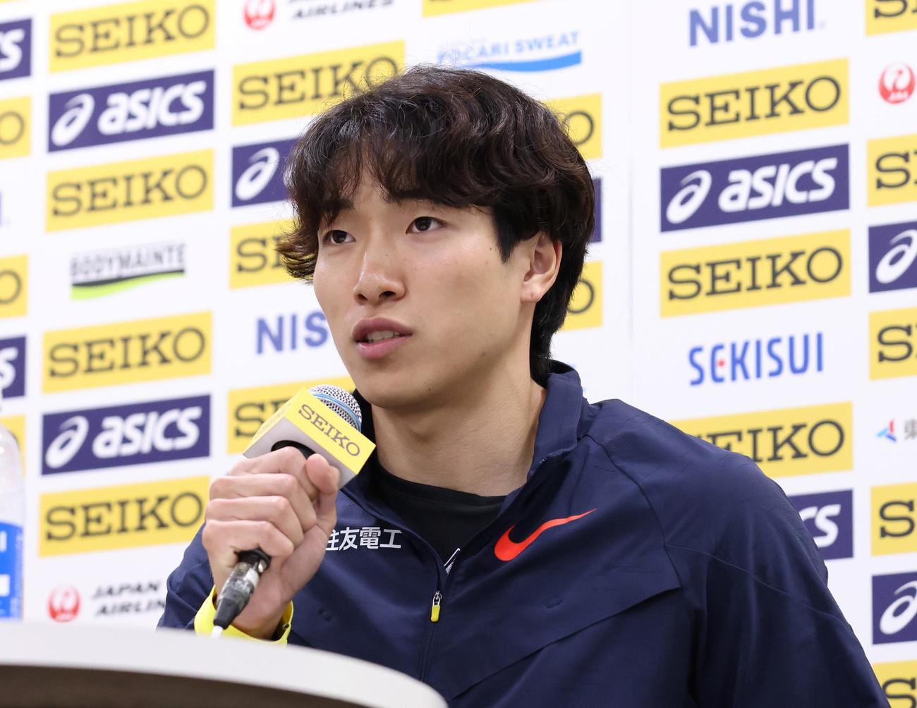 陸上セイコー・ゴールデングランプリの前日会見に出席した泉谷（日本陸連提供）