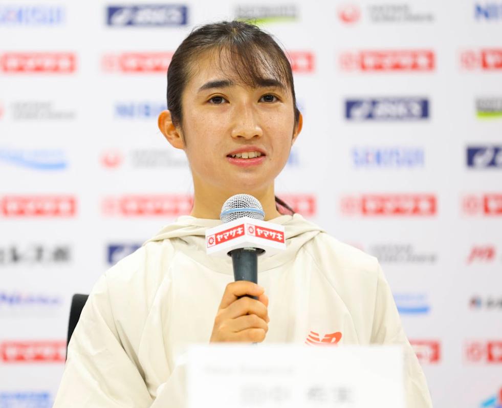 陸上日本選手権の前日会見に登壇した女子中長距離の田中（日本陸連提供）