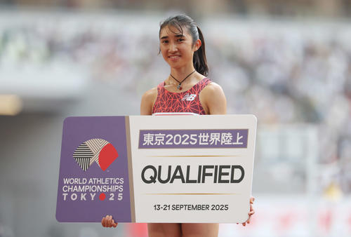 女子1500メートル決勝 世界選手権代表内定を決めた田中(撮影・宮地輝)