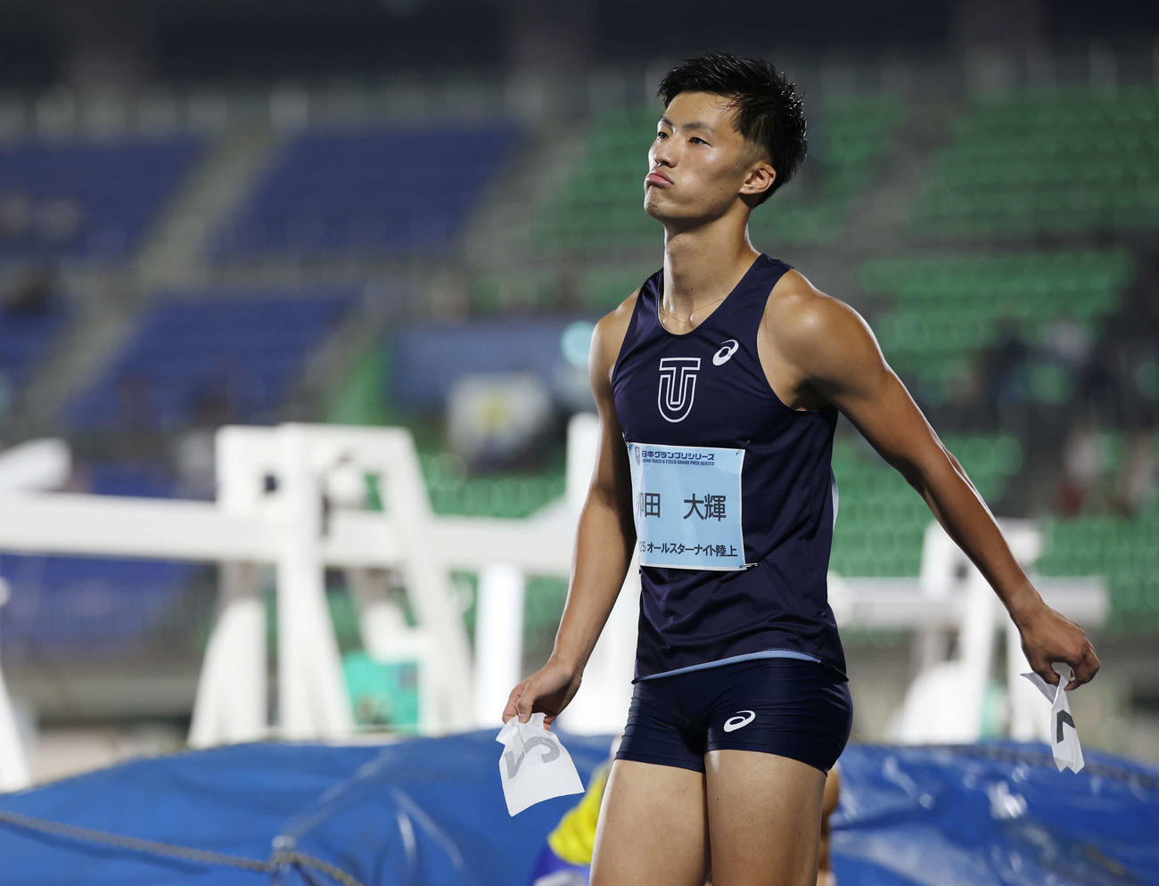 男子100メートル決勝　優勝するも世界選手権参加標準記録を突破できず厳しい表情の柳田（撮影・宮地輝）