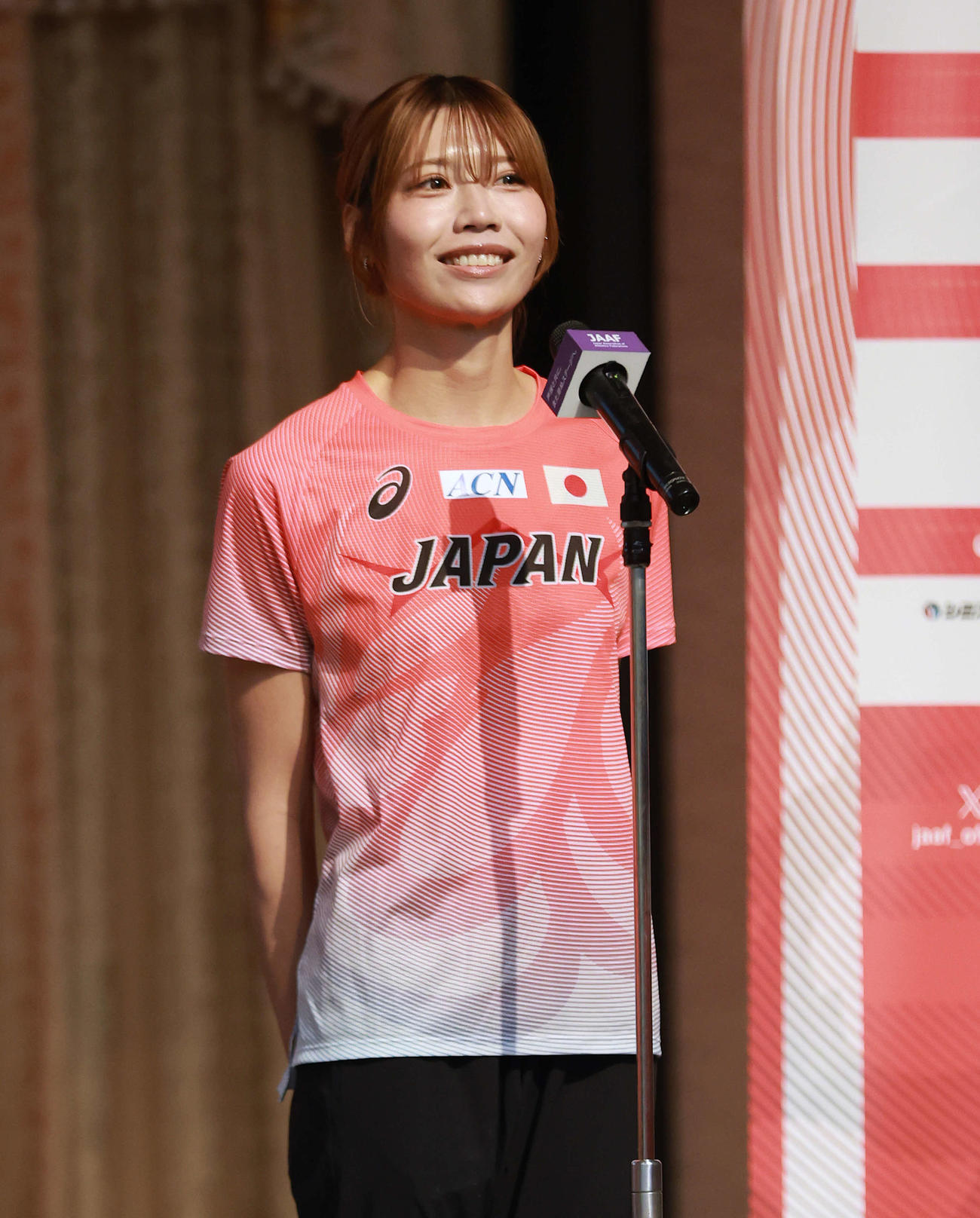 東京2025世界陸上競技選手権大会壮行会で選手代表としてあいさつをする中島（代表撮影）