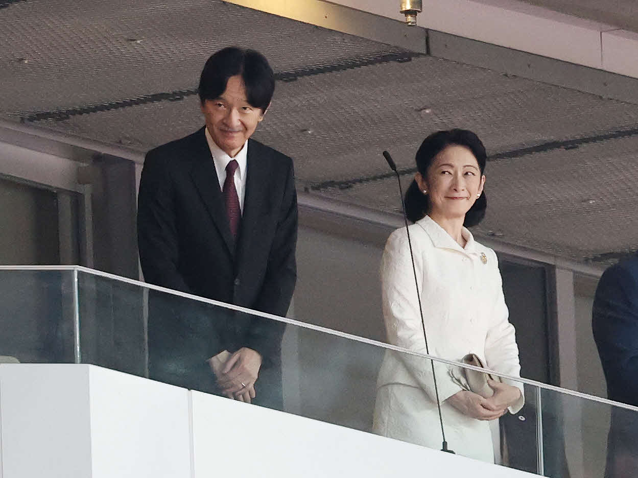 オープニングセレモニーで開会宣言をされた秋篠宮ご夫妻（撮影・宮地輝）
