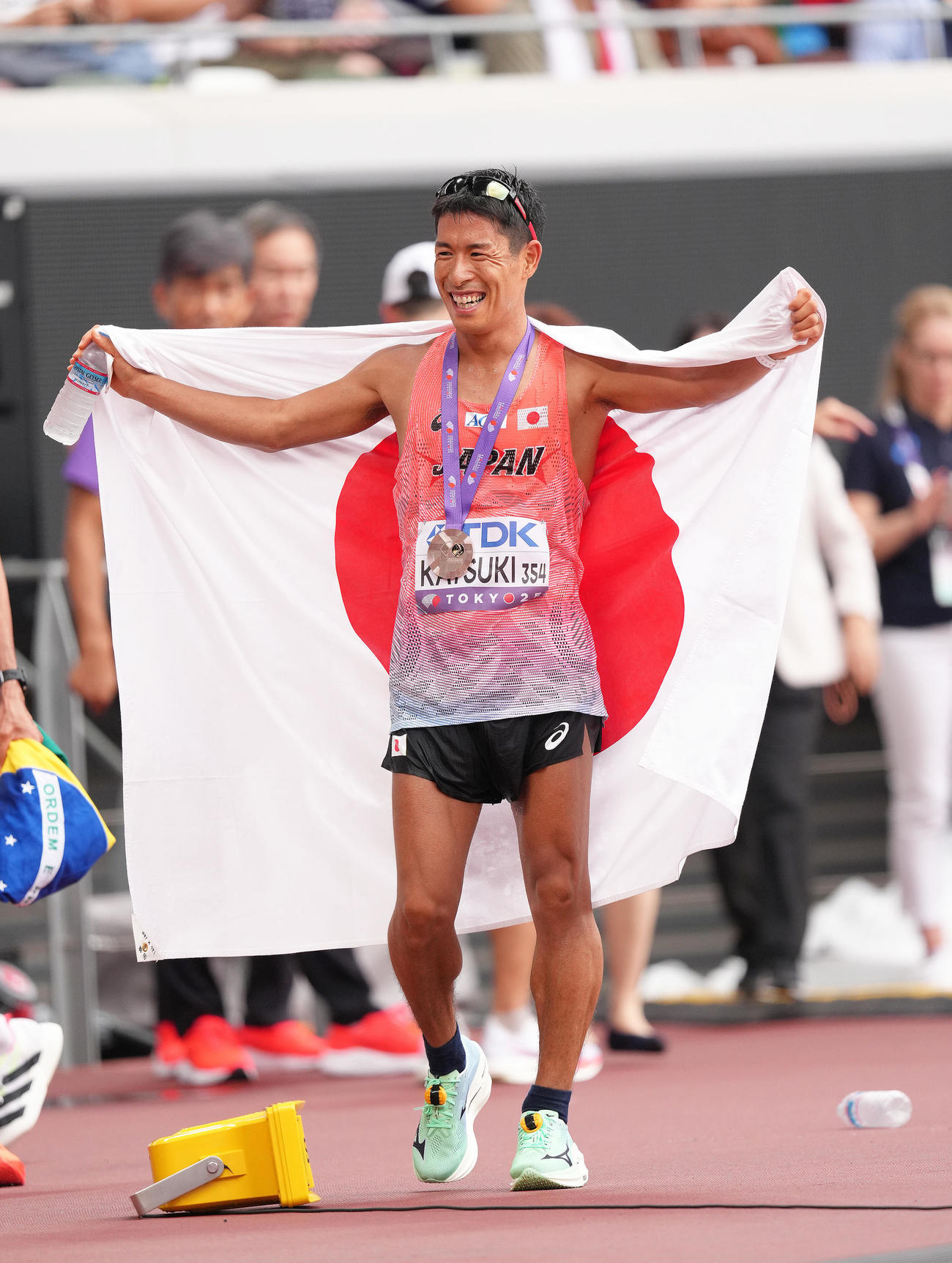 男子35キロ競歩決勝で銅メダルを獲得した勝木（撮影・足立雅史）