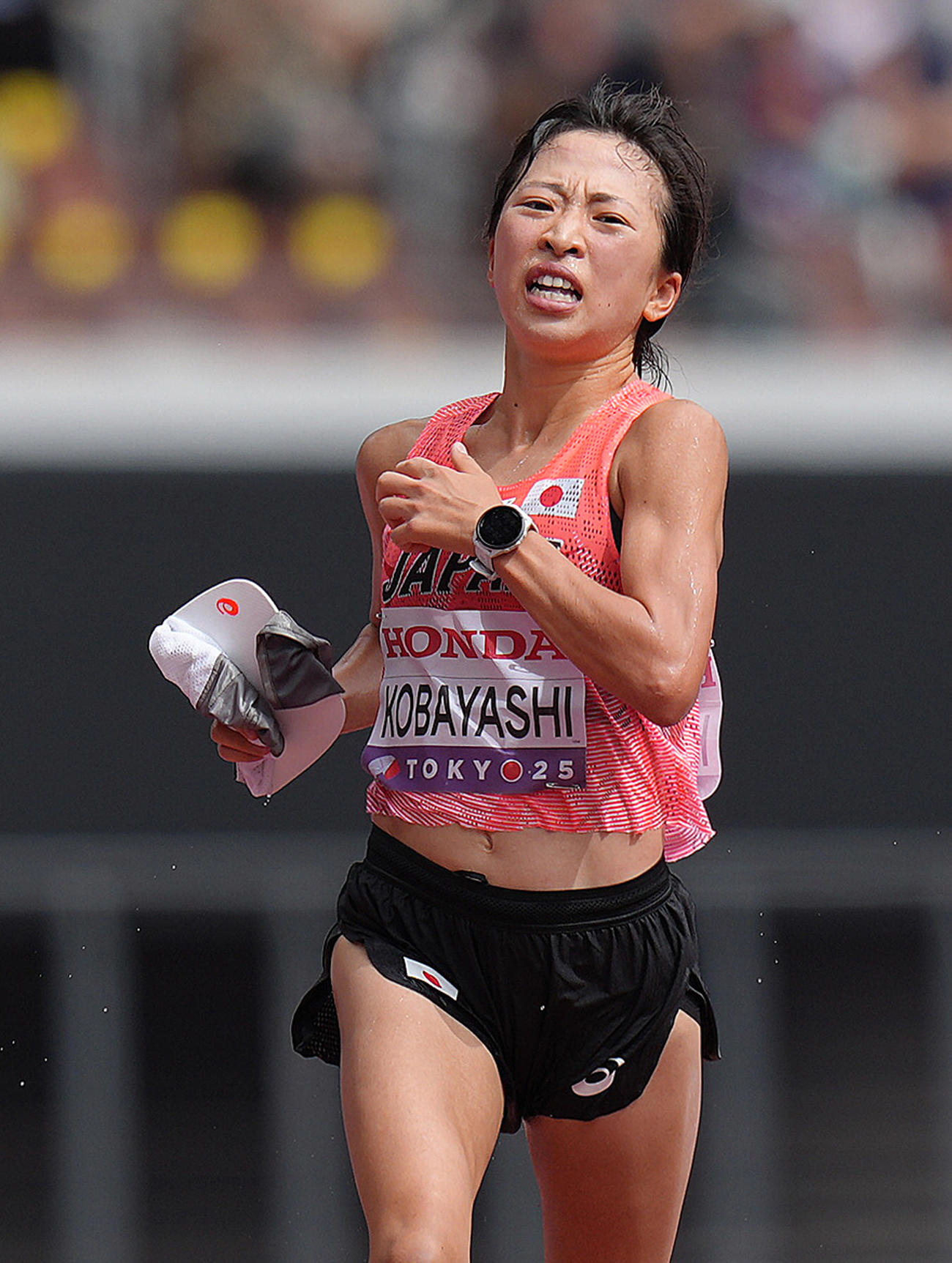 女子マラソンで7位入賞を果たした小林（撮影・足立雅史）