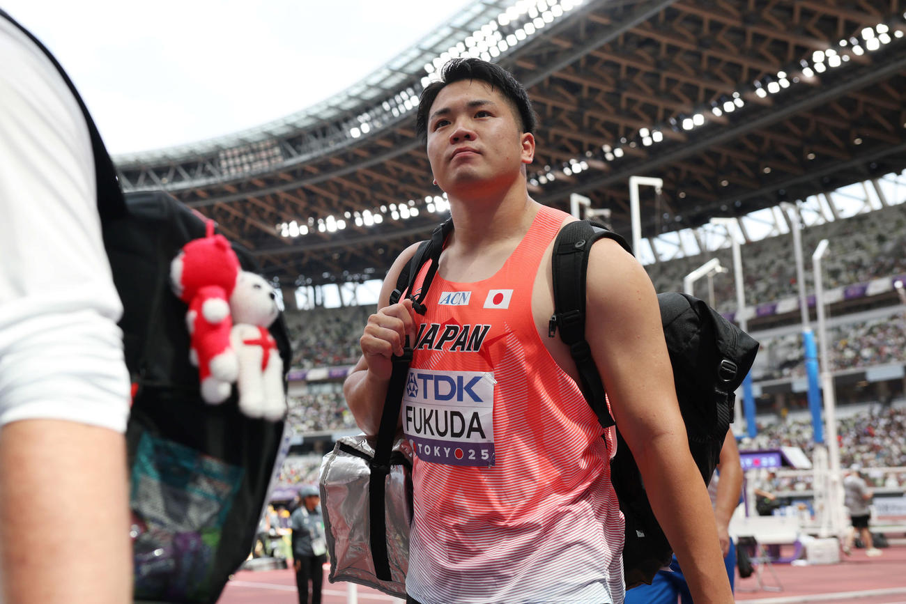 男子ハンマー投げ予選　予選敗退となった福田（撮影・宮地輝）