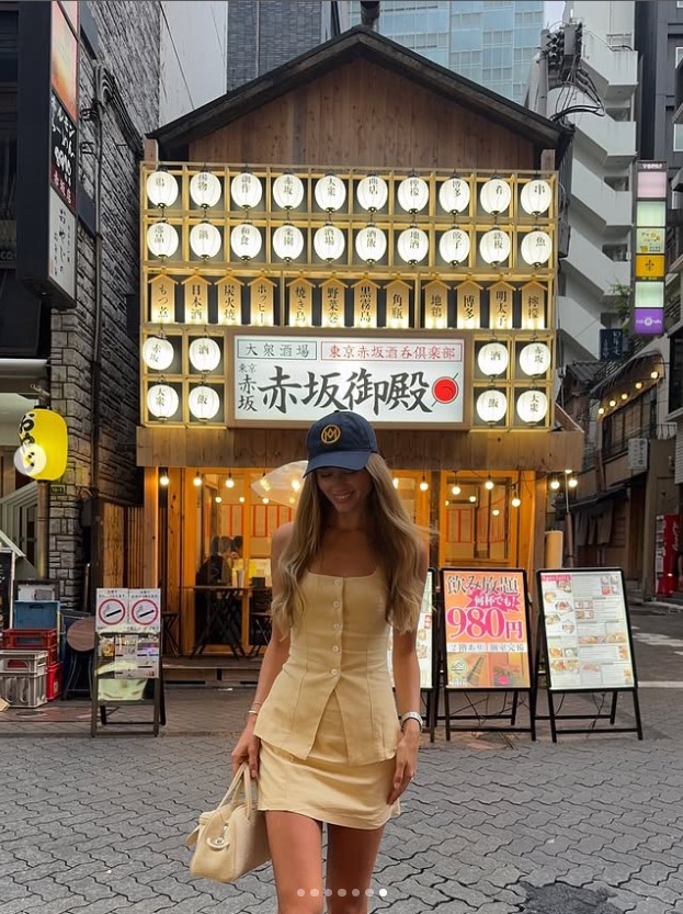 デジレ・イングランダーさんのインスタグラムから