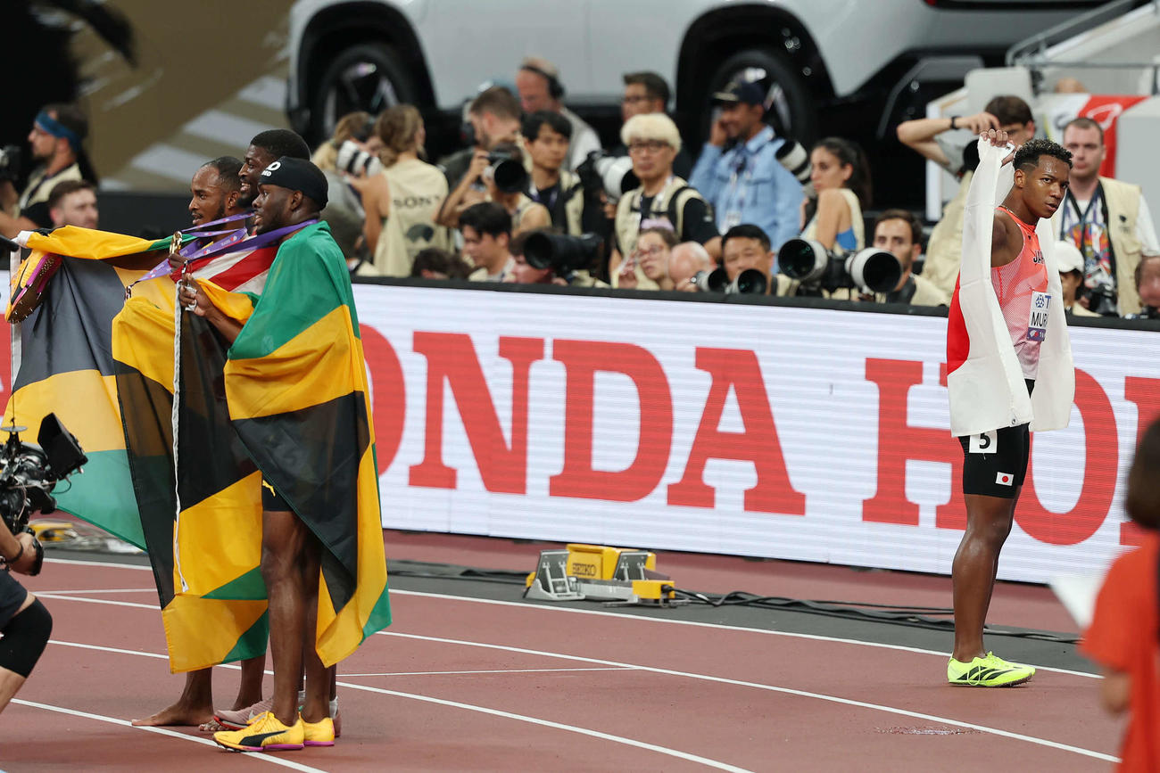 男子110メートル障害決勝　5位入賞となった村竹（撮影・宮地輝）