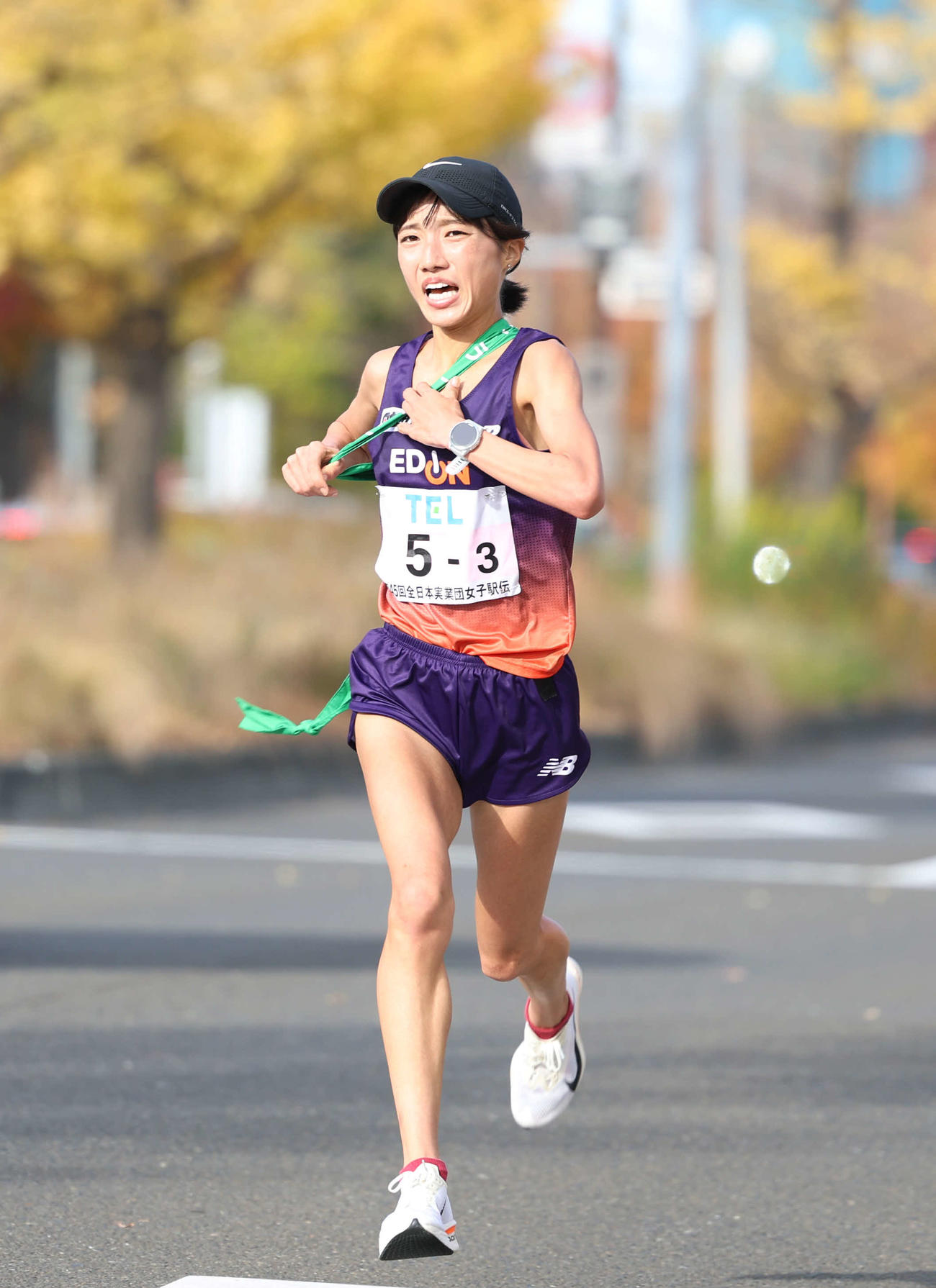 クイーンズ駅伝　力走するエディオン3区の矢田（撮影・増田悦実）
