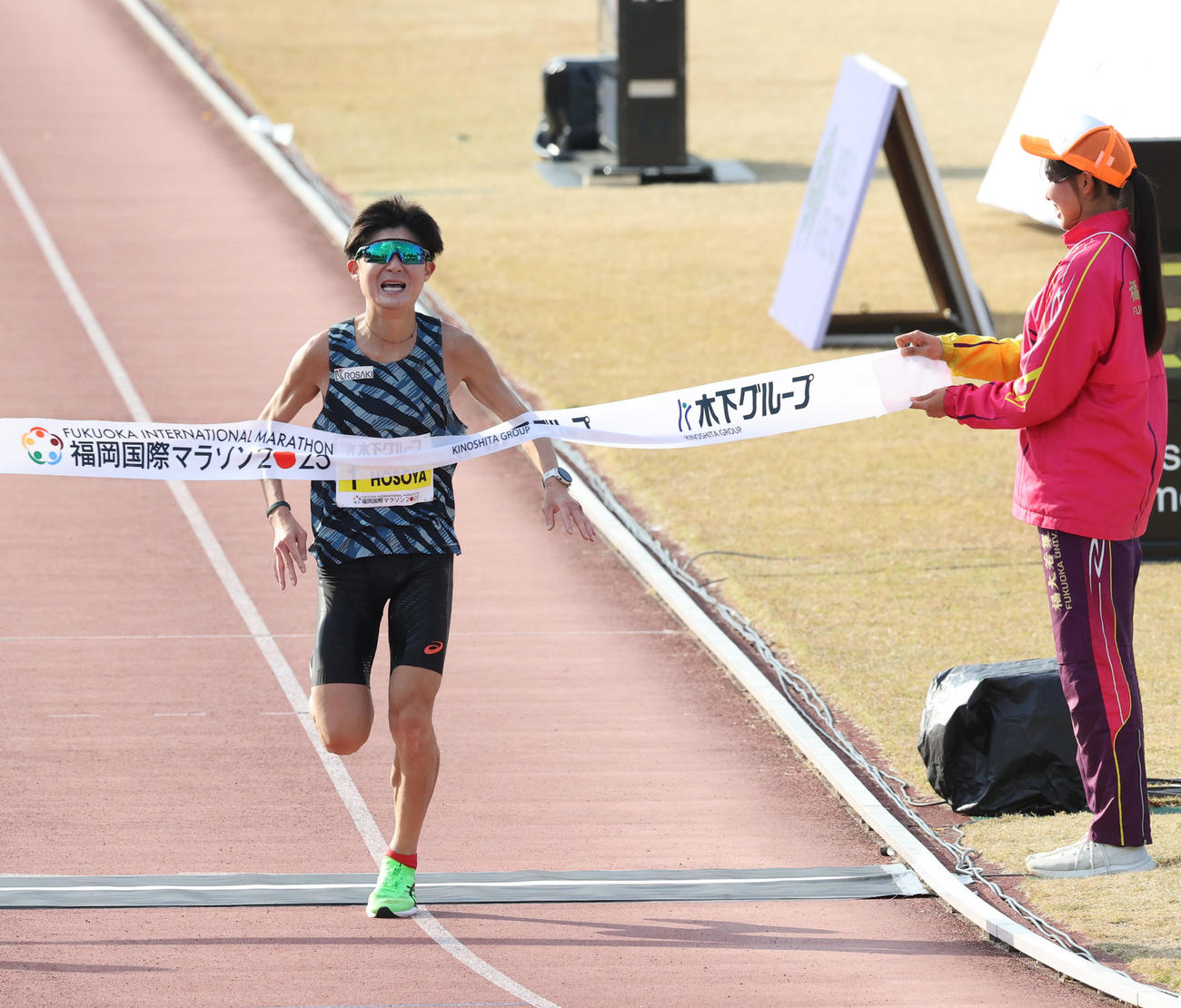 3位でゴールした細谷（撮影・梅根麻紀）