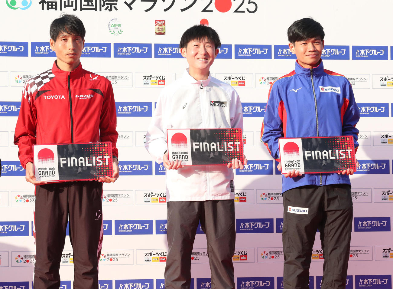 マラソン・グランドチャンピオンシップ（MGCの出場権を獲得した左から西山、細谷、大石（撮影・梅根麻紀）