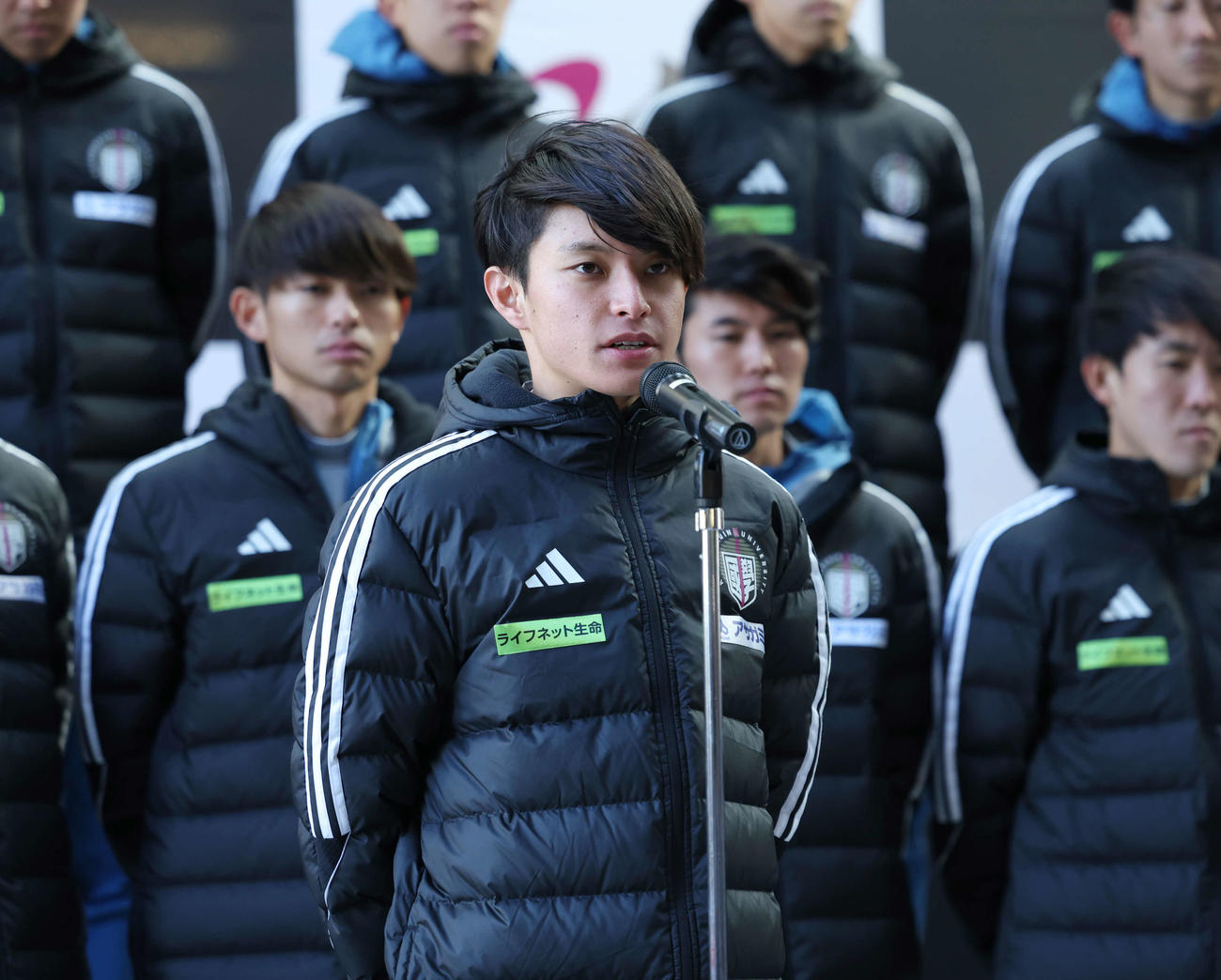 壮行会で話をする国学院大・青木（撮影・増田悦実）
