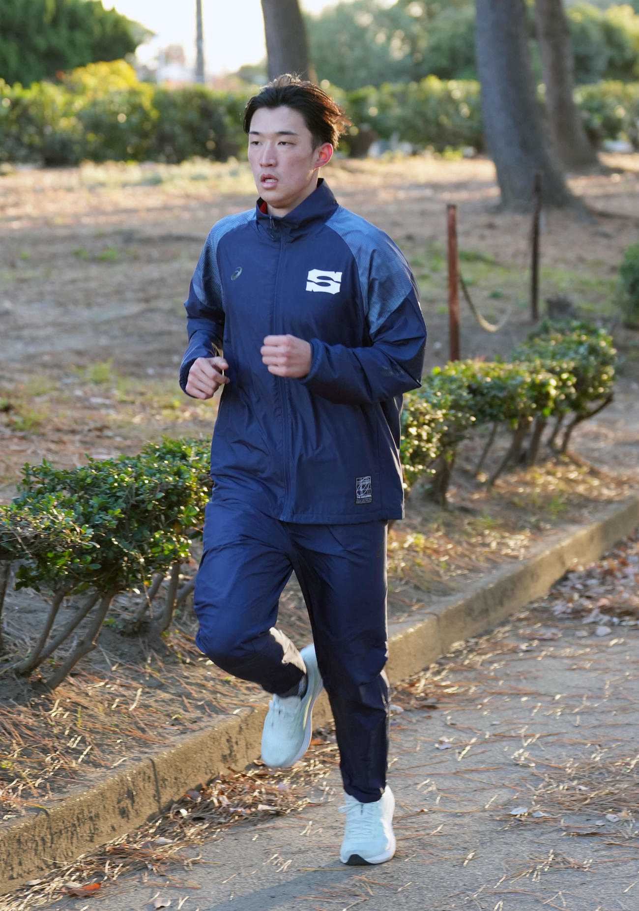 公開練習を行う専大・上山（撮影・小島史椰）