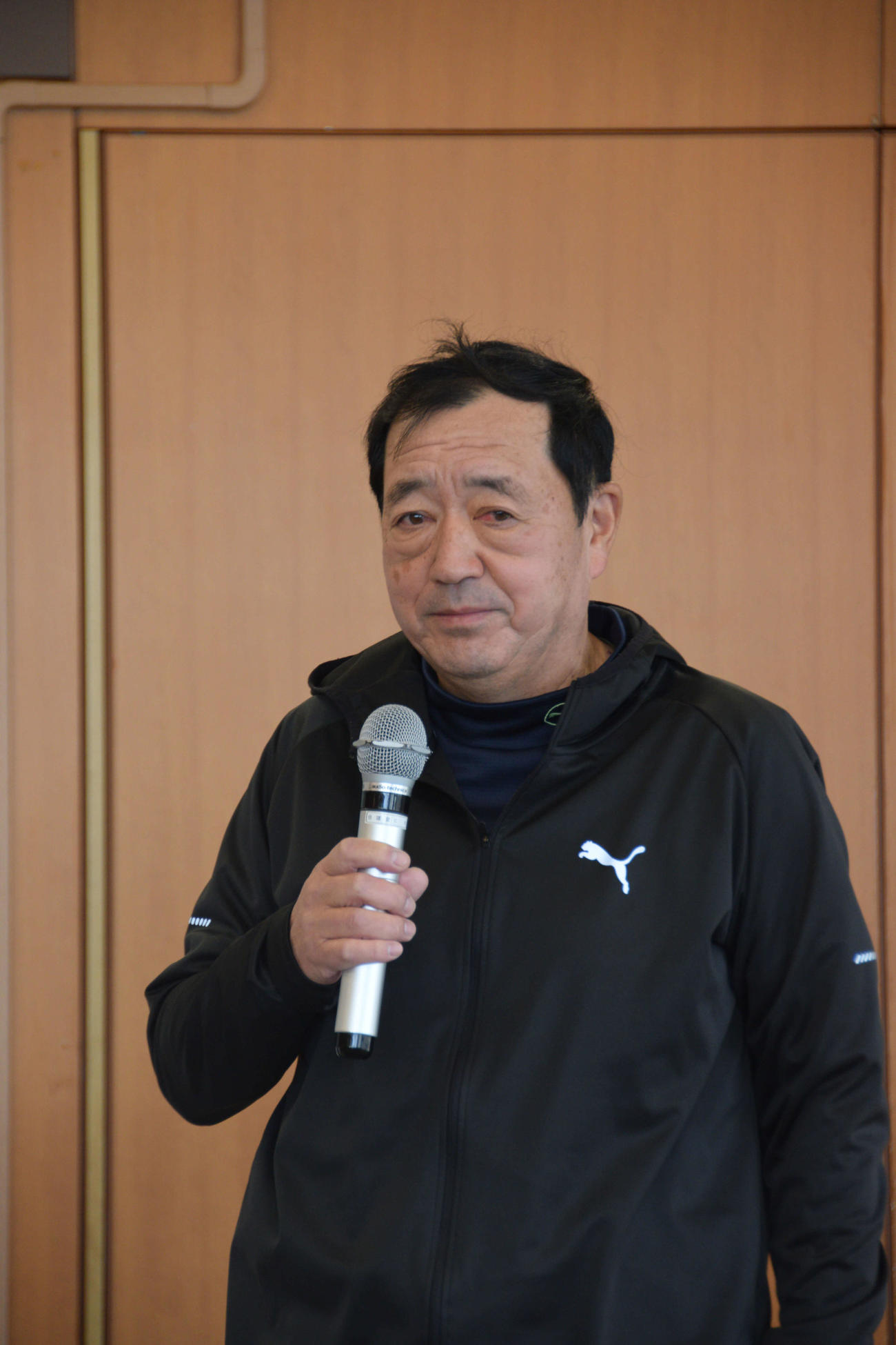 2年ぶりの箱根駅伝に意気込んだ東農大・小指監督（撮影・泉光太郎）