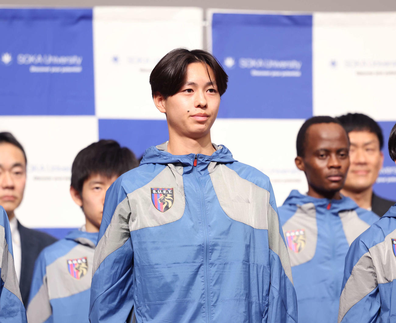壮行会に登壇した創価大・斉藤（撮影・増田悦実）