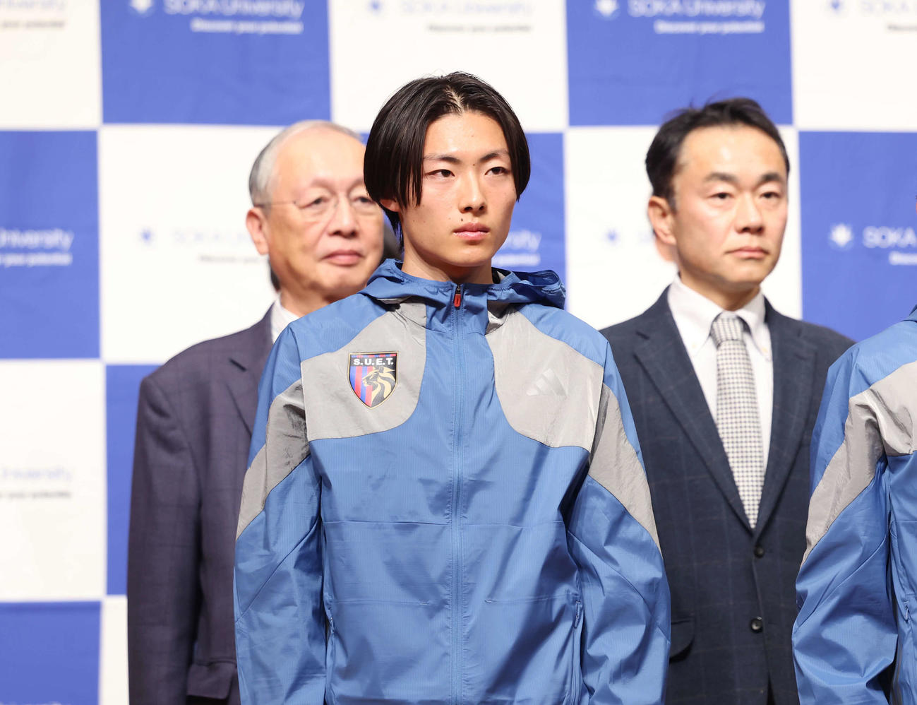 壮行会に登壇した創価大・衣川（撮影・増田悦実）
