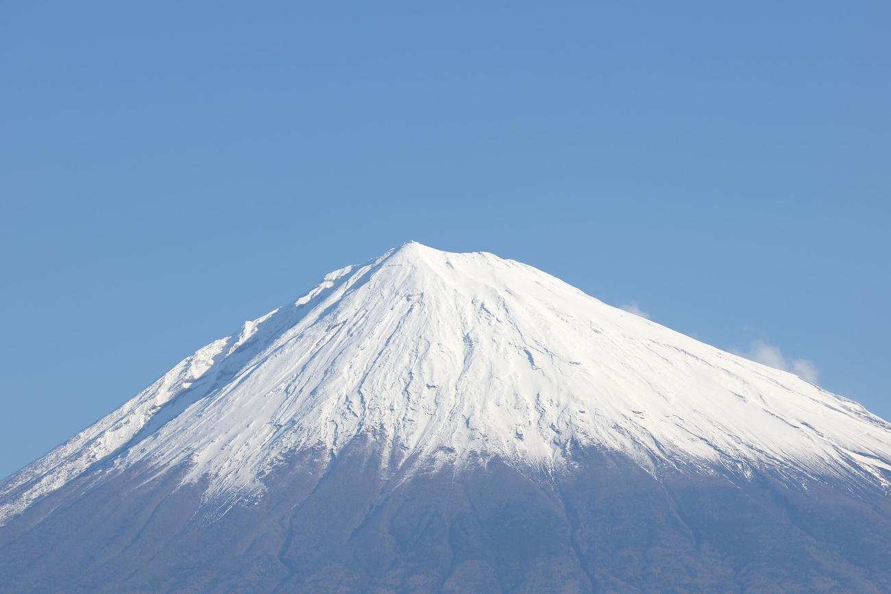 富士山（撮影・宮地輝）