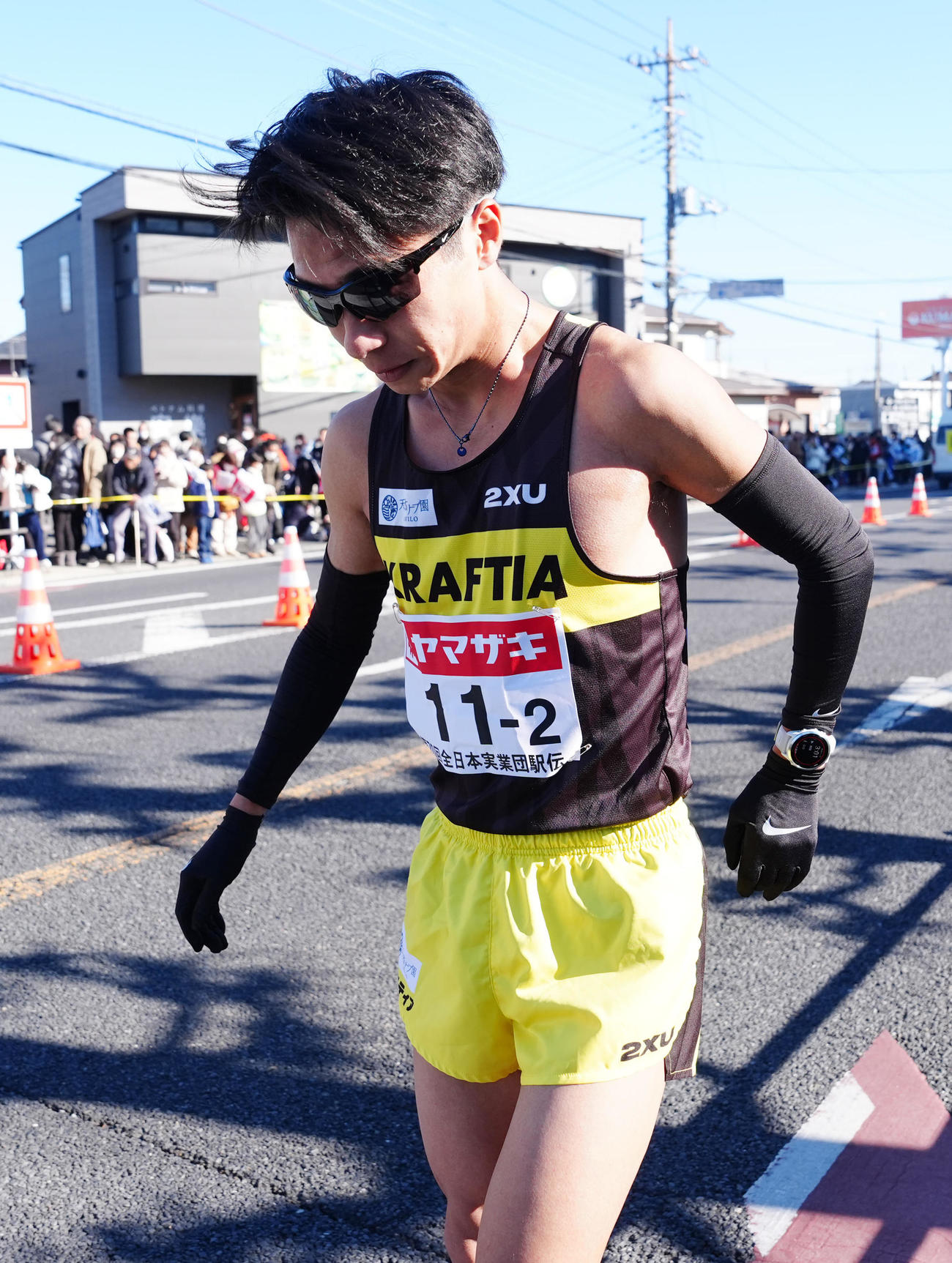 ニューイヤー駅伝で走り終えたクラフティア2区赤崎（撮影・江口和貴）