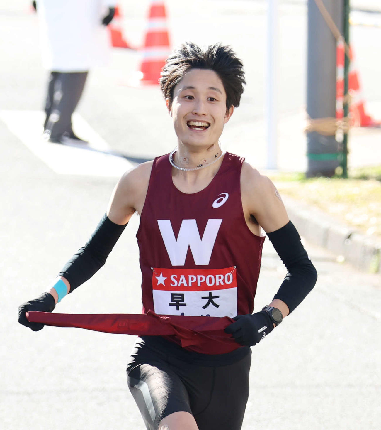 鶴見中継所で力走する早大・小平（撮影・増田悦実）