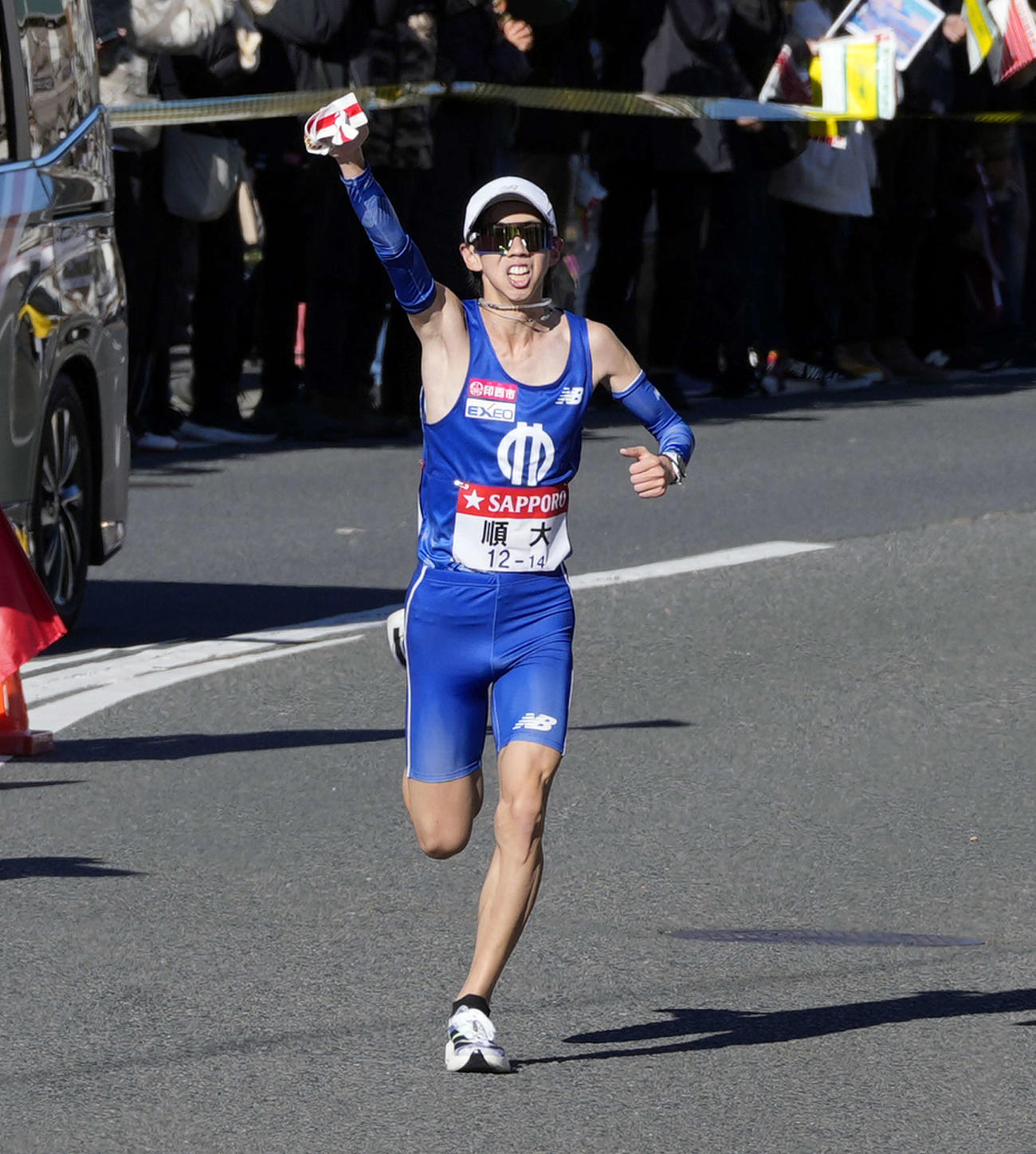 平塚中継所に向かう順大7区玉目（撮影・小島史椰）
