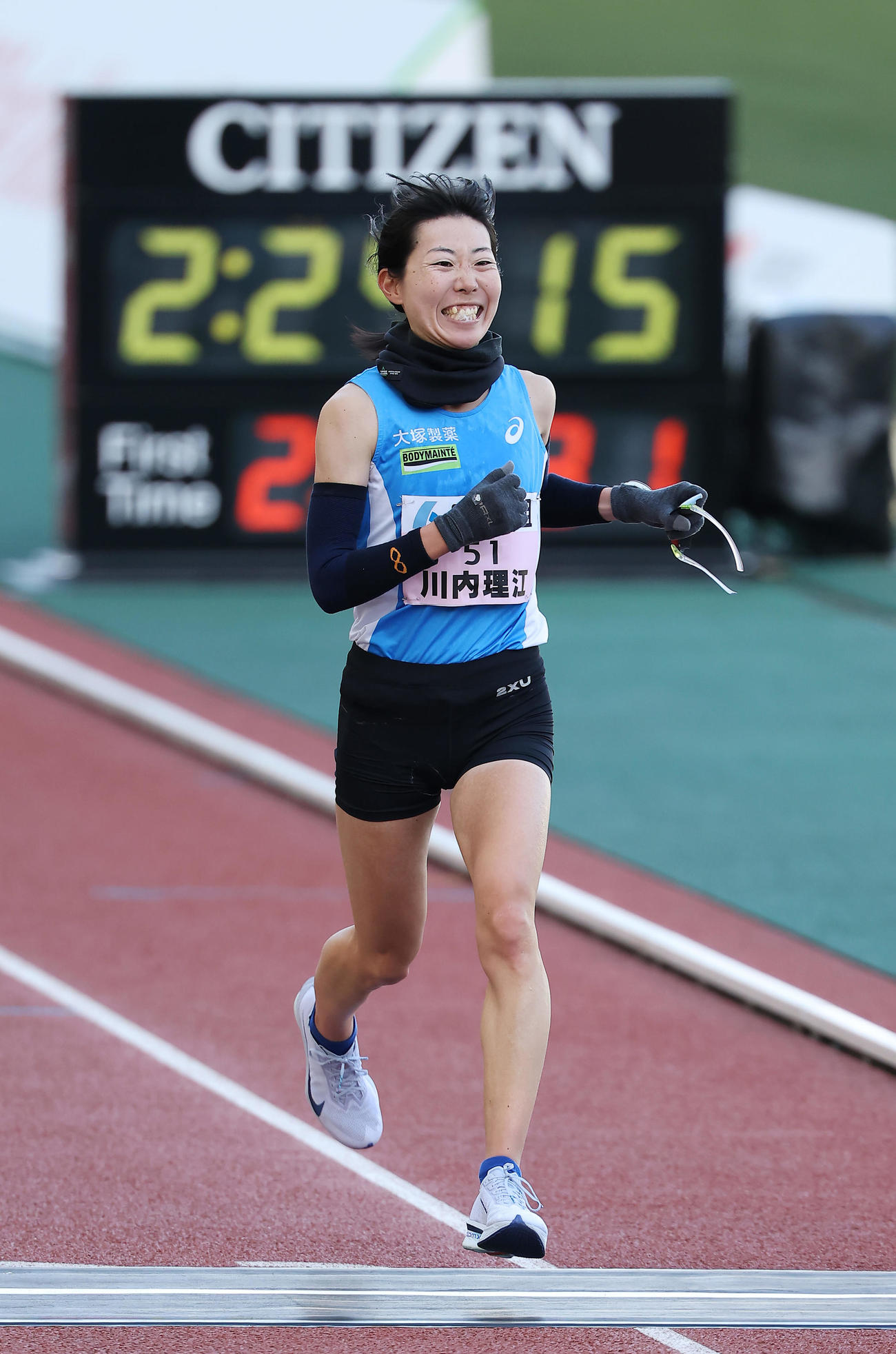 6位でゴールする川内（撮影・前田充）