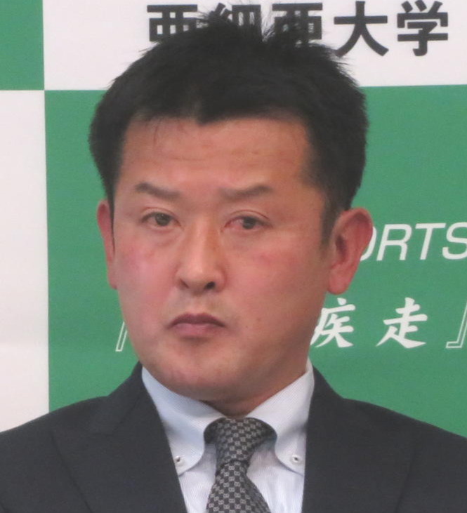 亜大時代の佐藤信之氏（2021年4月撮影）