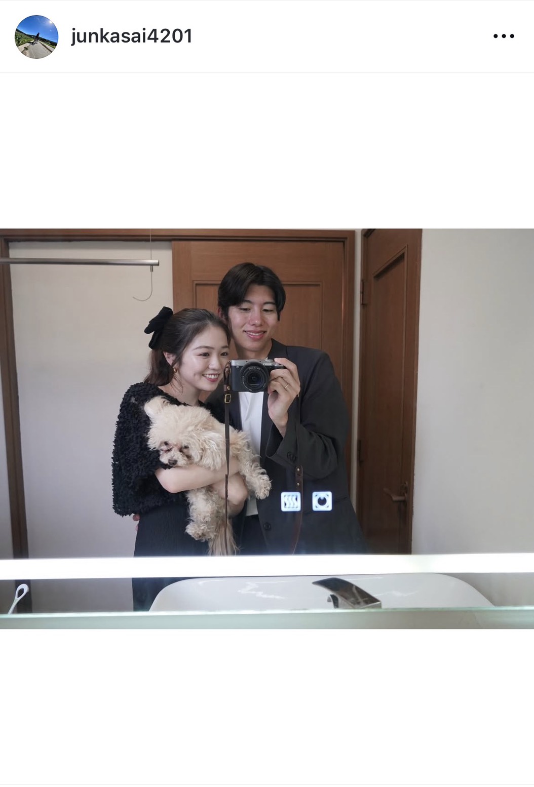 インスタグラムで結婚を報告した葛西（画像はスクリーンショット）