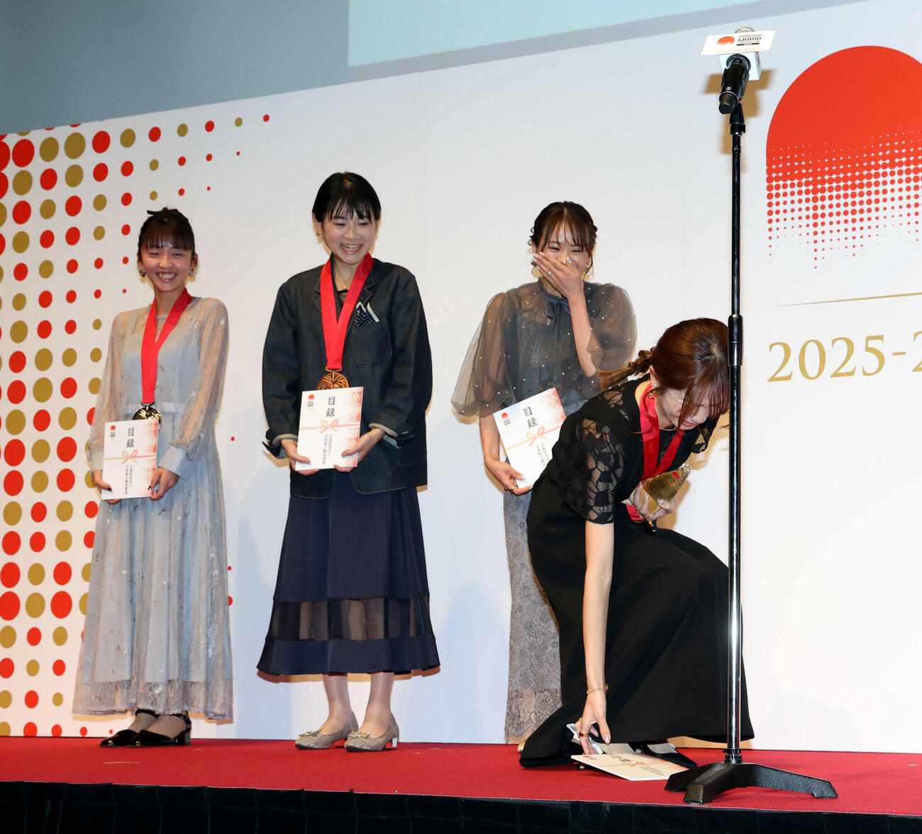 （代表撮影）