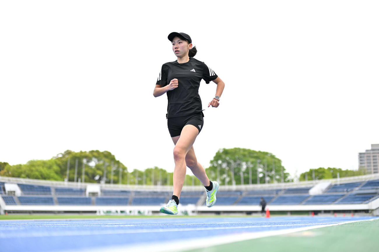 練習を公開した久保（撮影・滝沢徹郎）