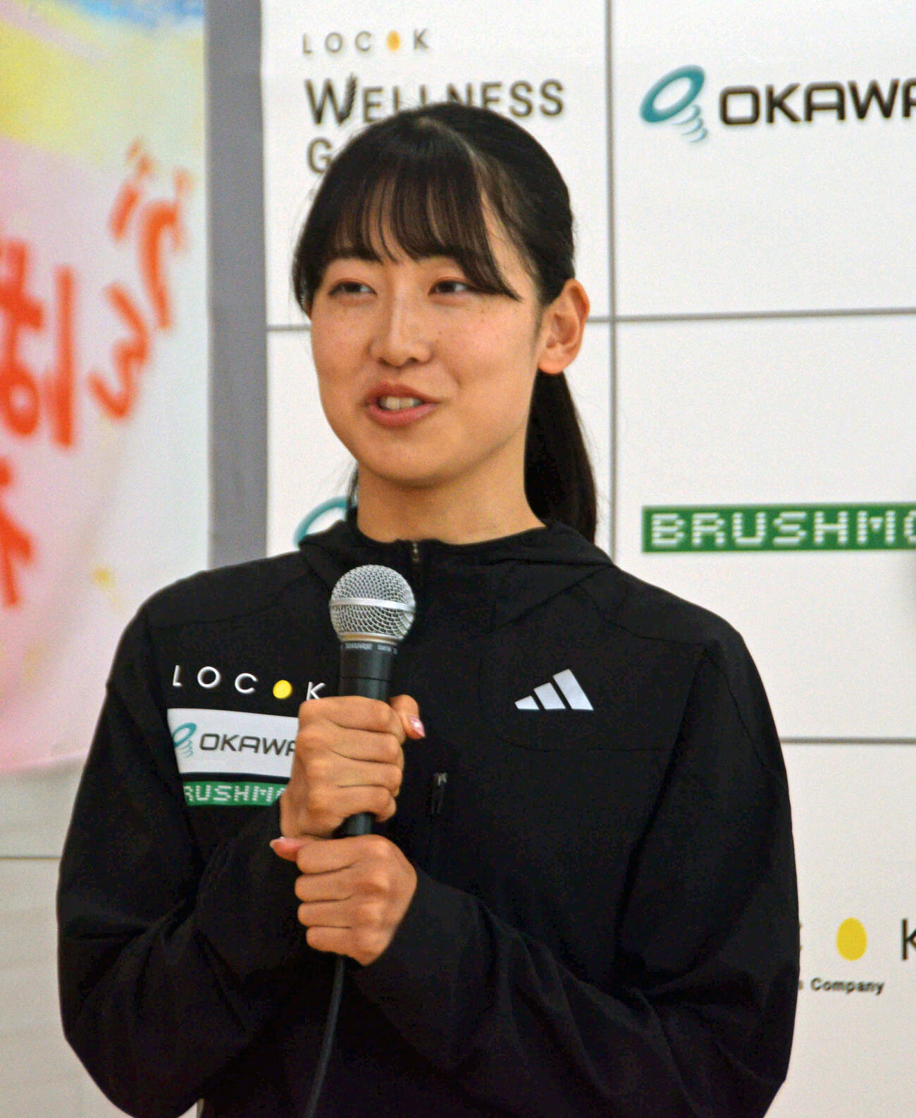 LOCOK陸上クラブ新体制の会見に出席した梅野倖子