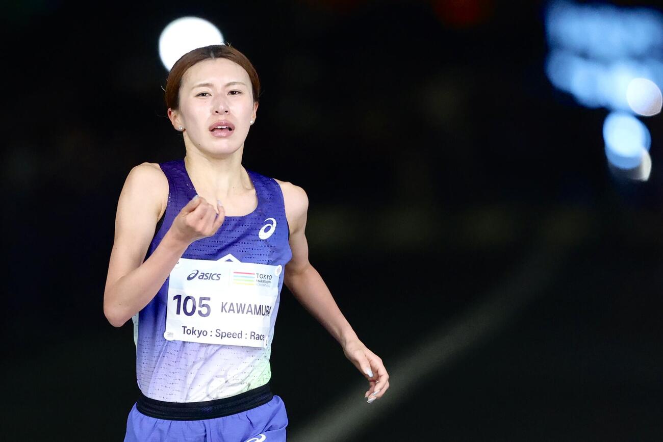 Tokyo：Speed：Raceの5キロ男女混合レースで、ラストスパートする川村楓（撮影・河田真司）