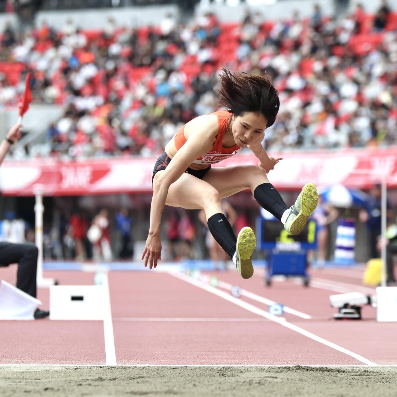 第110回日本陸上競技選手権大会　最終日　女子三段跳び決勝　ファウルとなる剱持クリア（撮影・宮地輝）