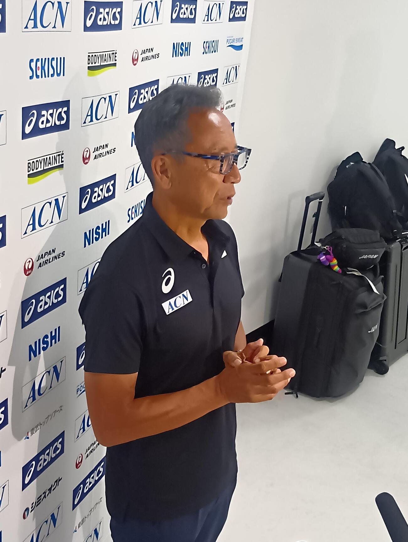 U20世界選手権から帰国した杉井将彦チームリーダー