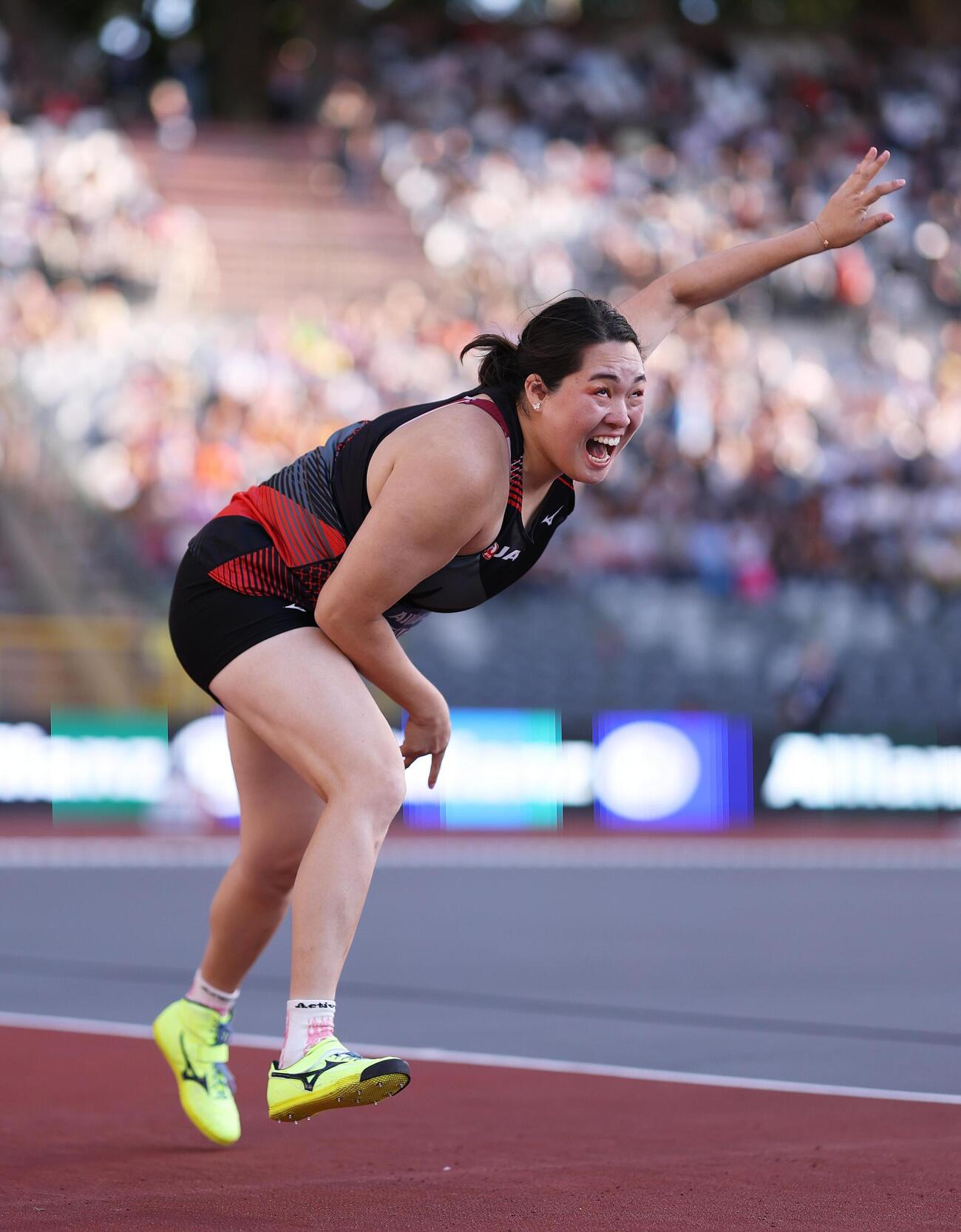 女子やり投げで2位の北口榛花＝ブリュッセル（ゲッティ＝共同）