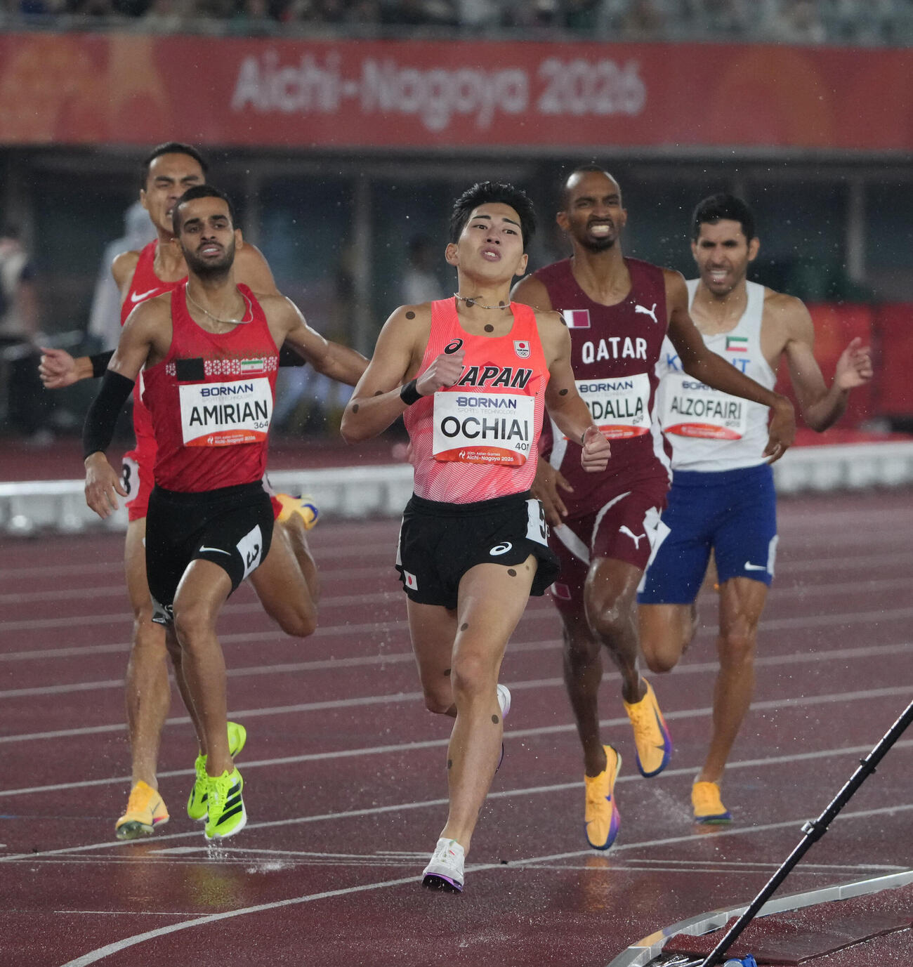 陸上男子800メートル決勝　優勝した落合晃　（撮影・森本幸一）